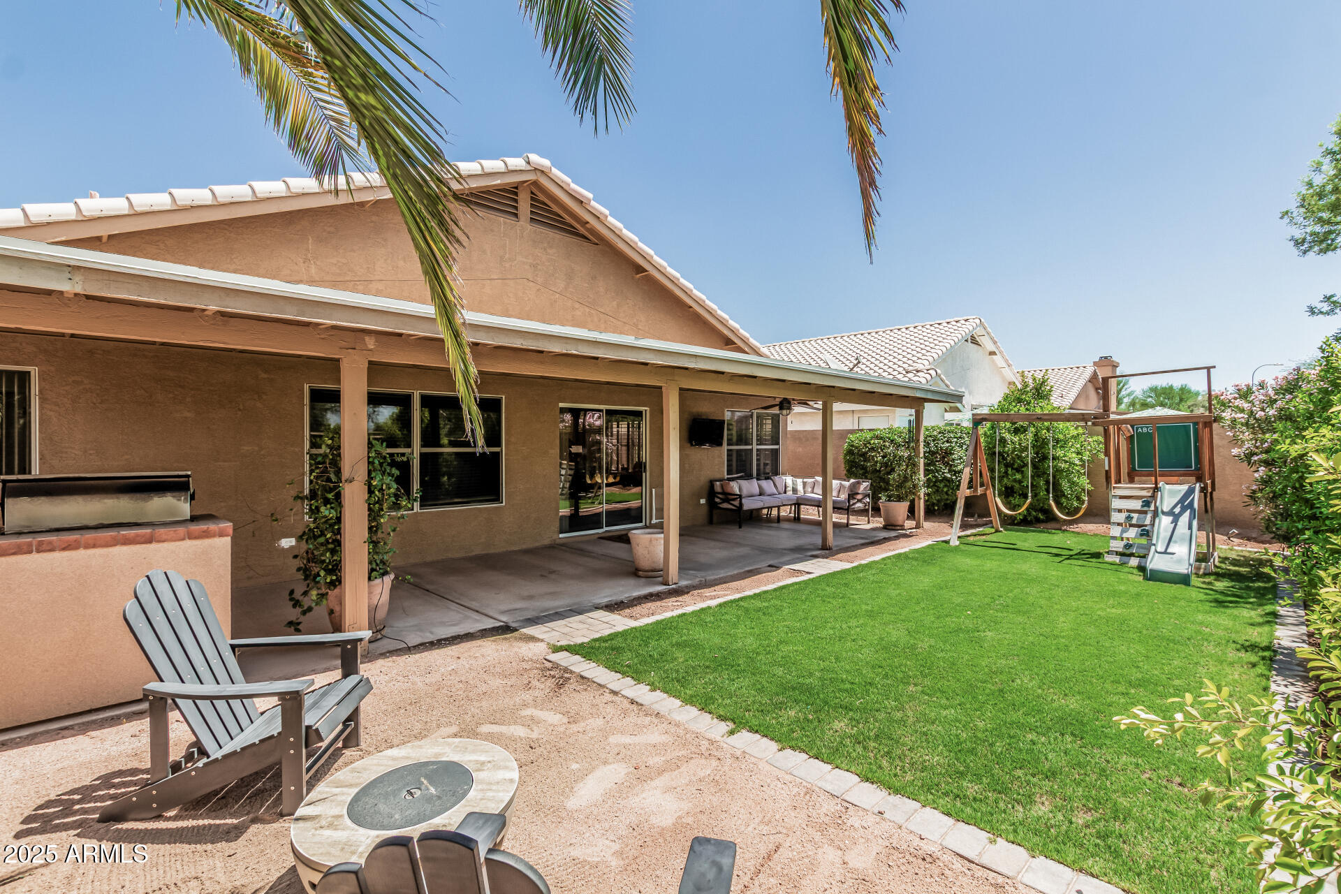 4109 E GRAYTHORN Avenue