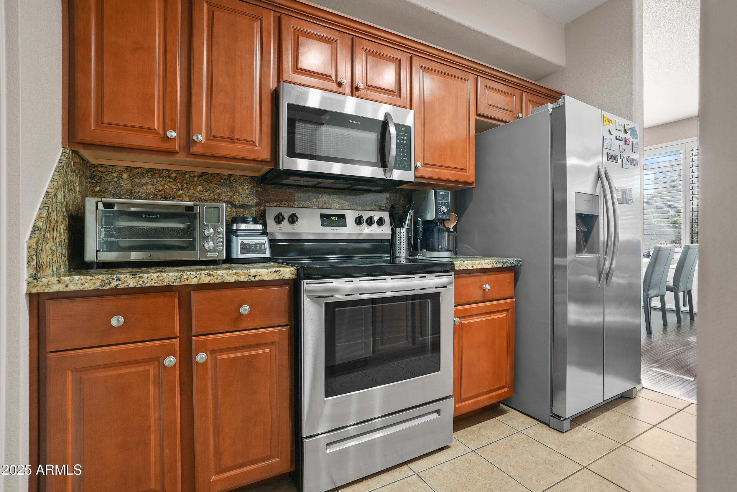 420 W 1ST Street, 217