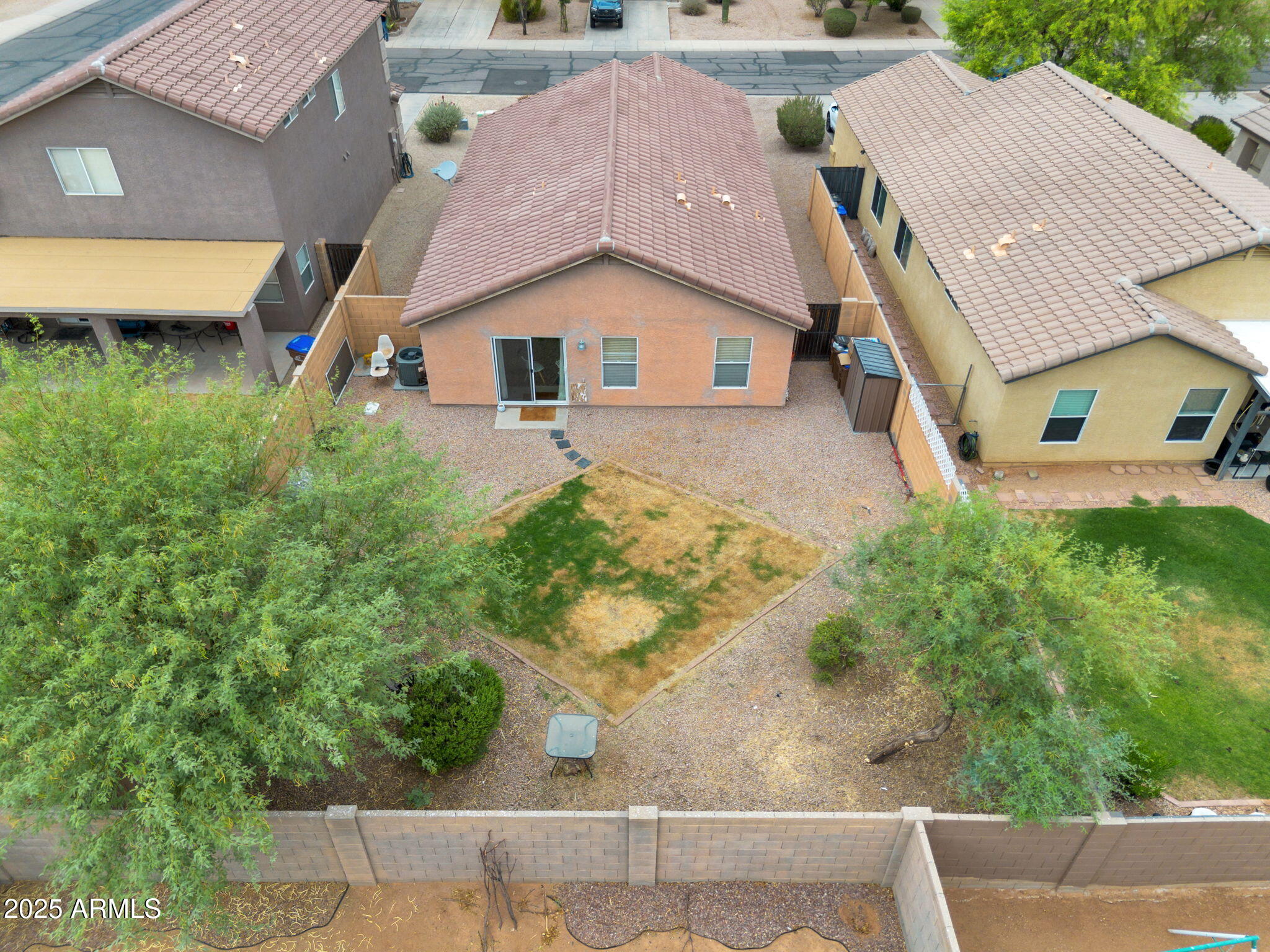 4013 E SUPERIOR Road