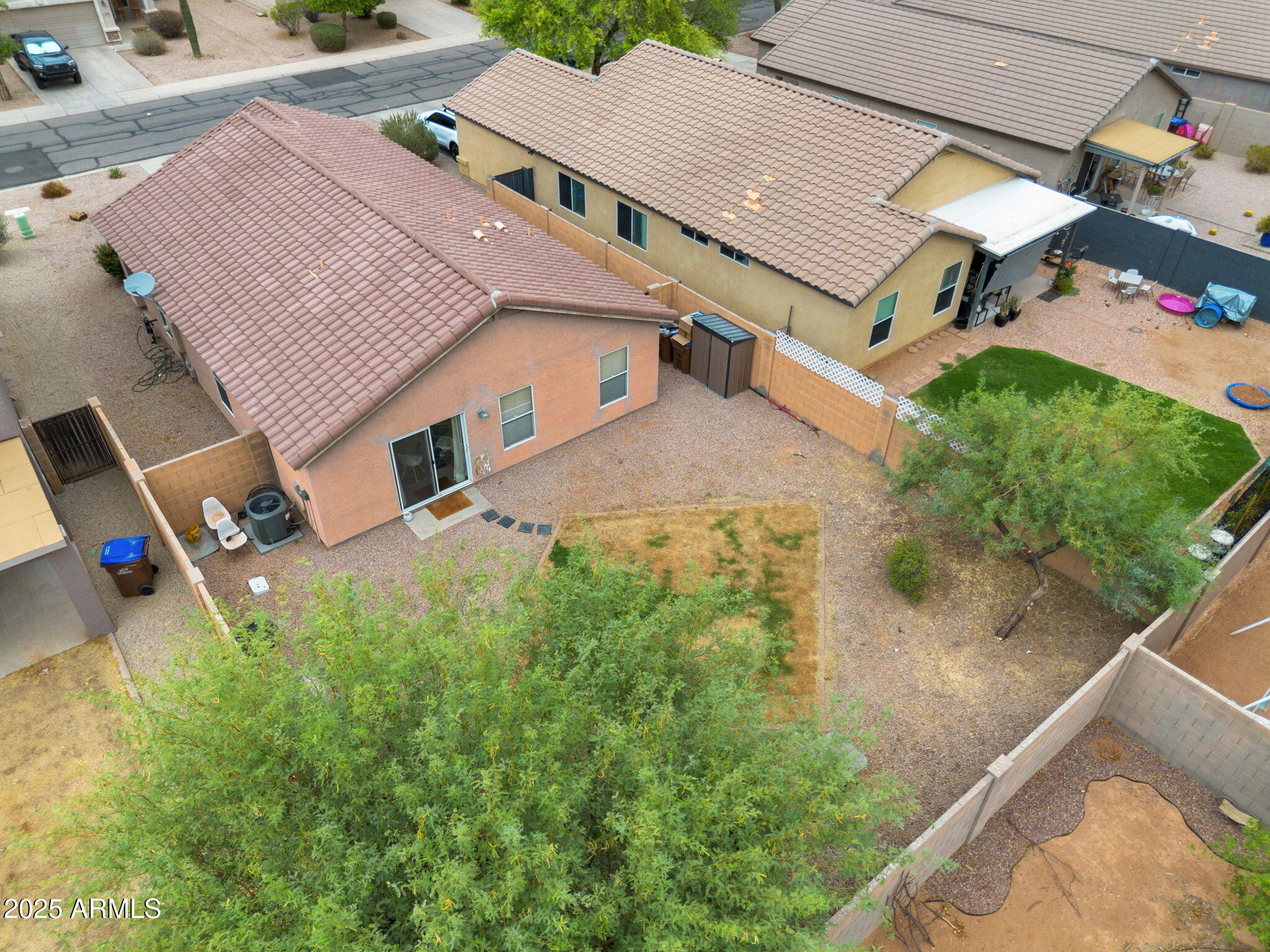 4013 E SUPERIOR Road
