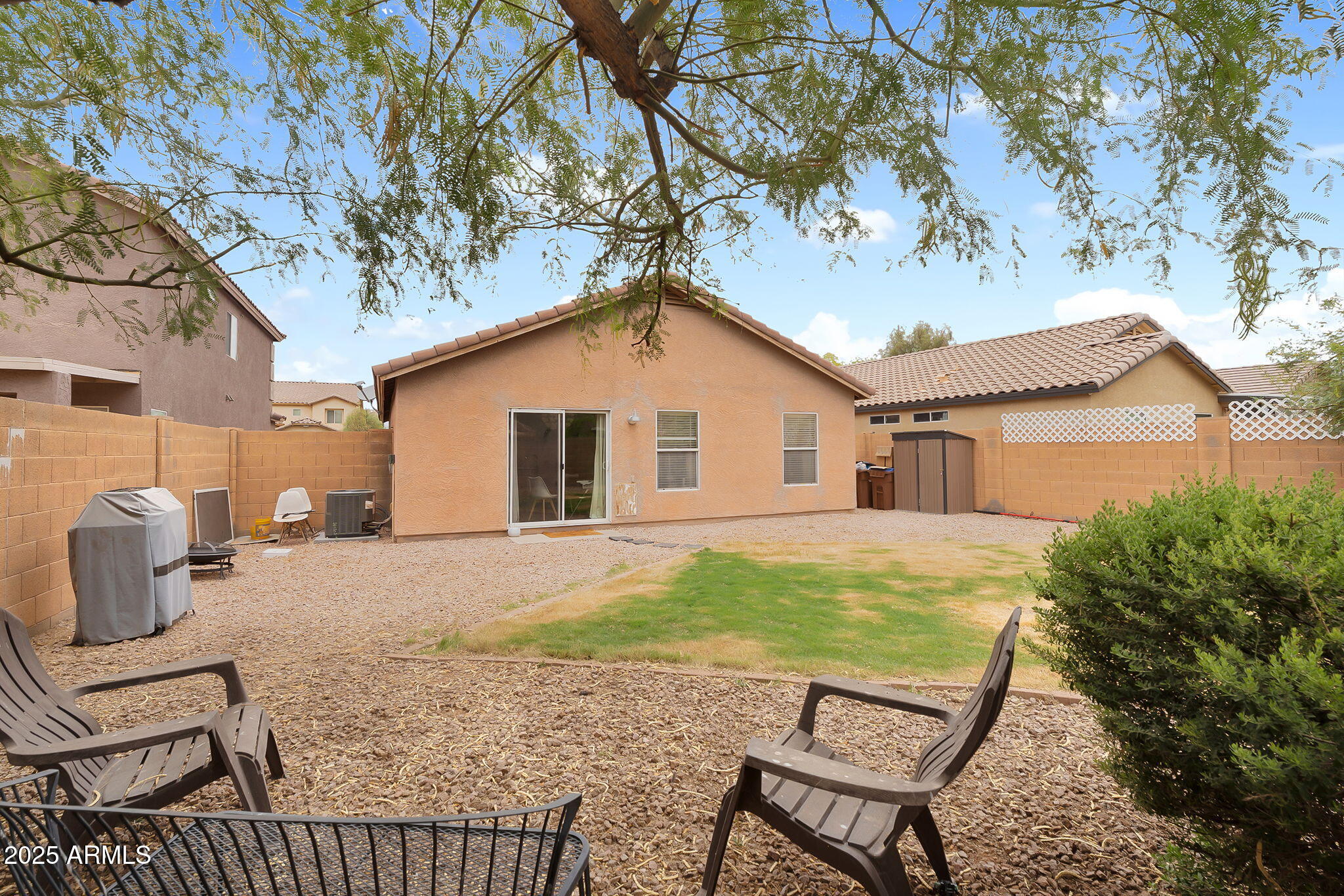 4013 E SUPERIOR Road