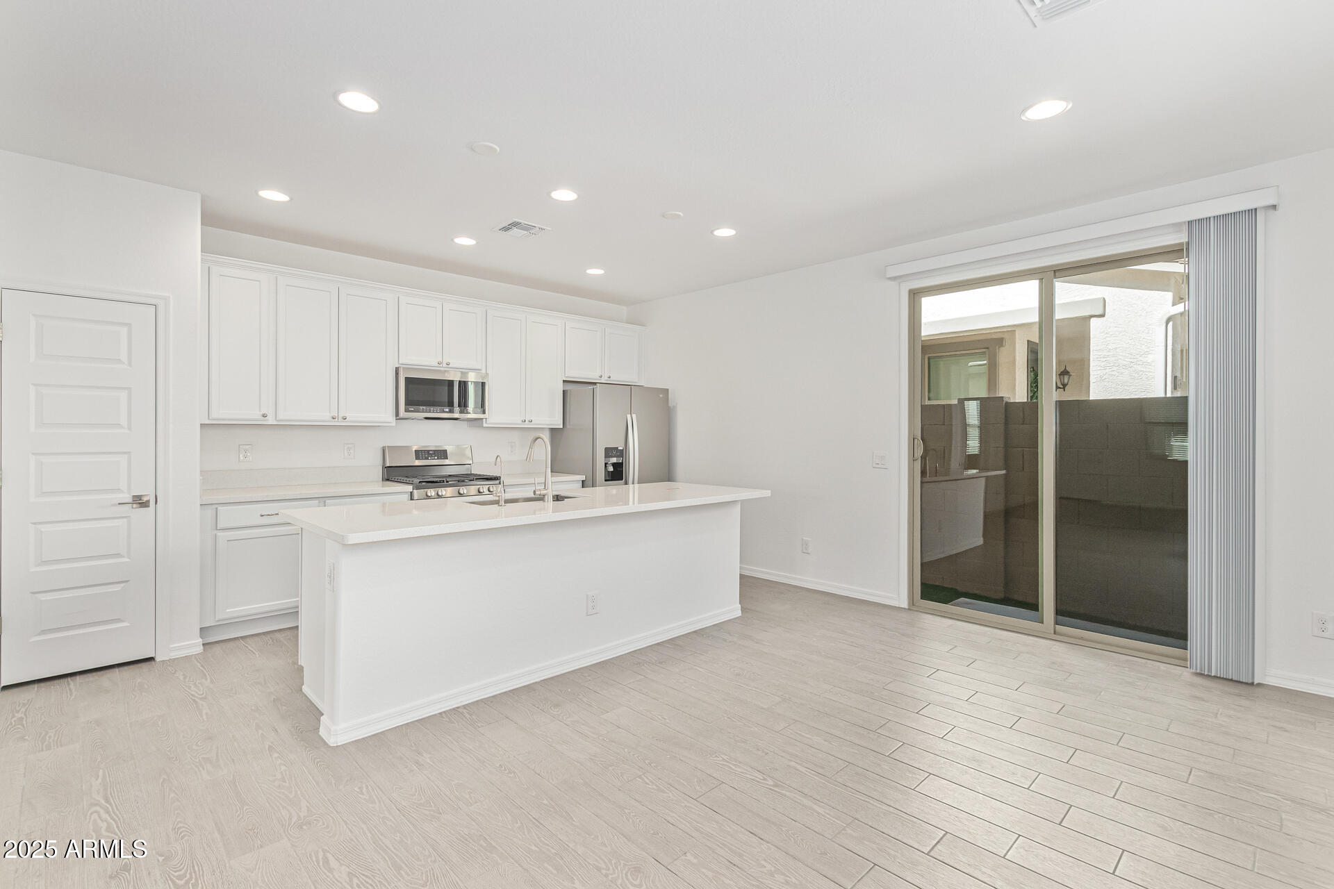 14134 W HACKAMORE Drive