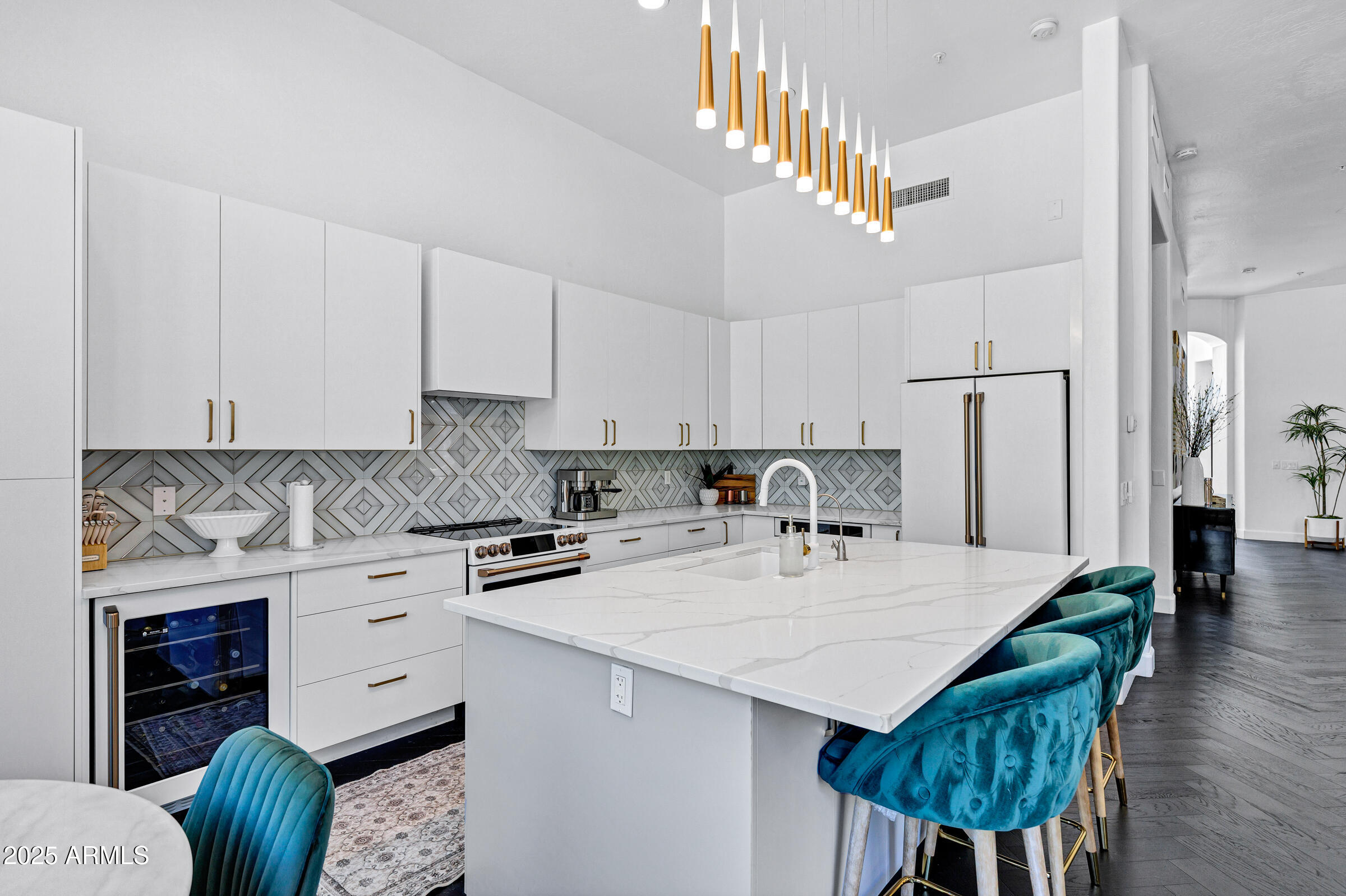 16013 N 111TH Place