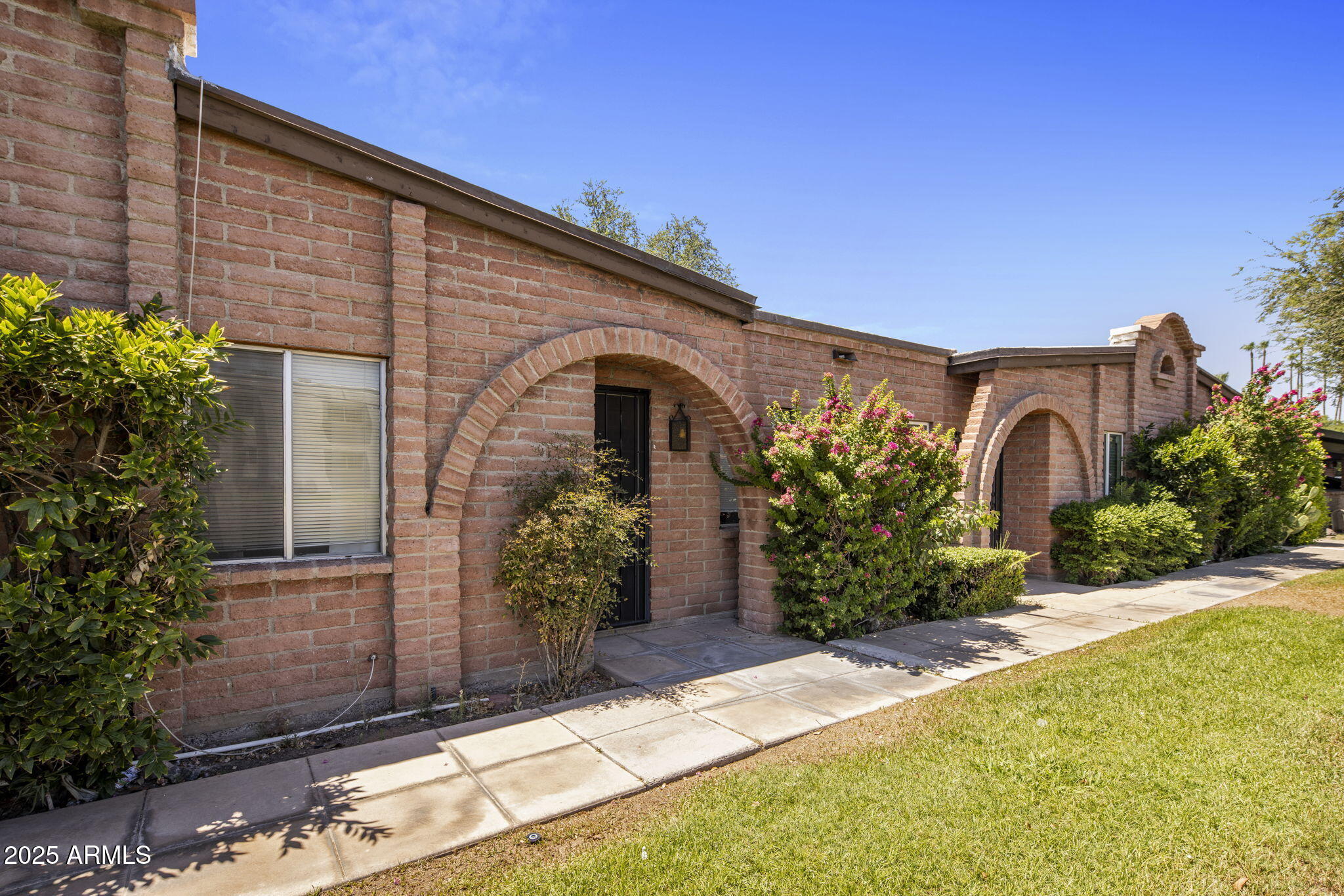 3002 N 32nd Street, 3