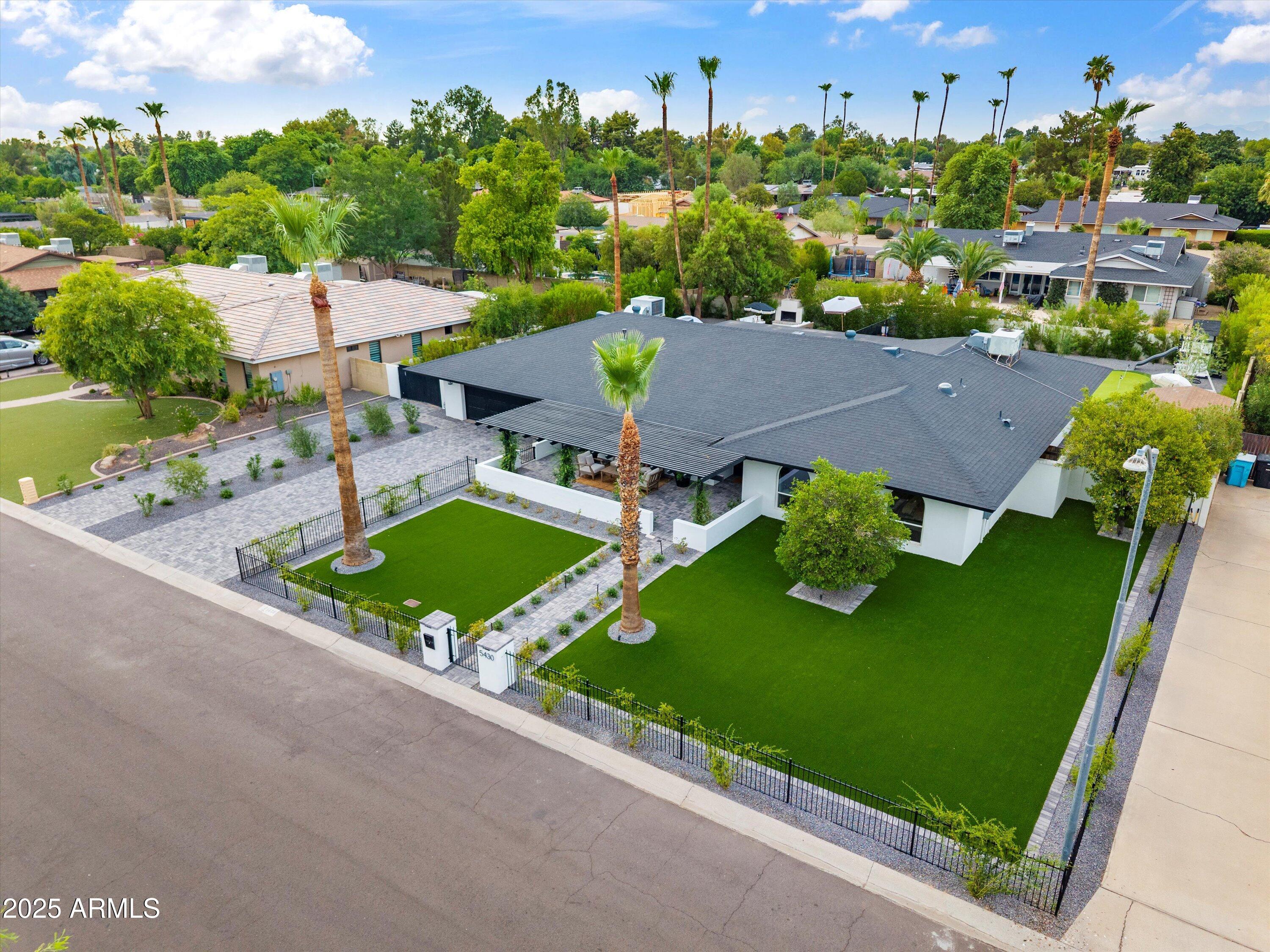 5430 E WINDROSE Drive