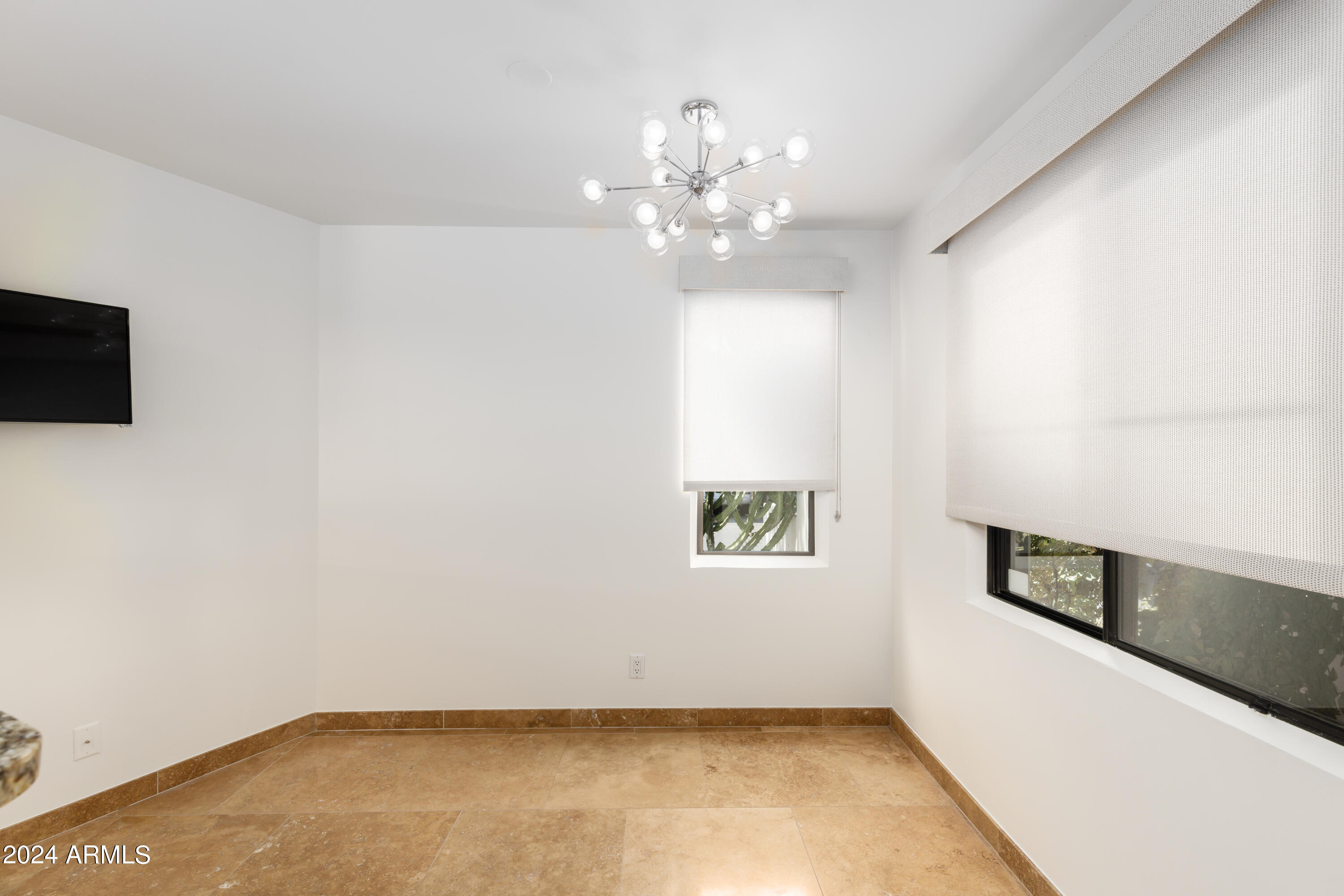 5101 N CASA BLANCA Drive, 203