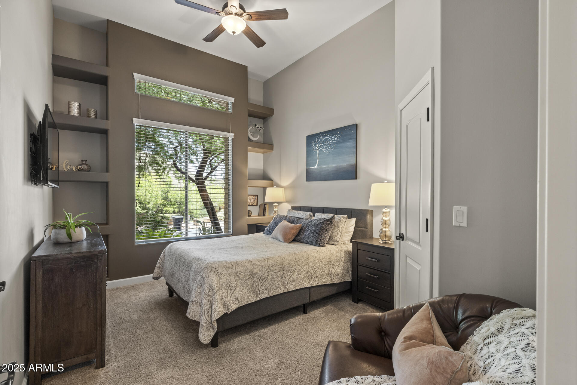 11284 E MARIPOSA GRANDE Drive