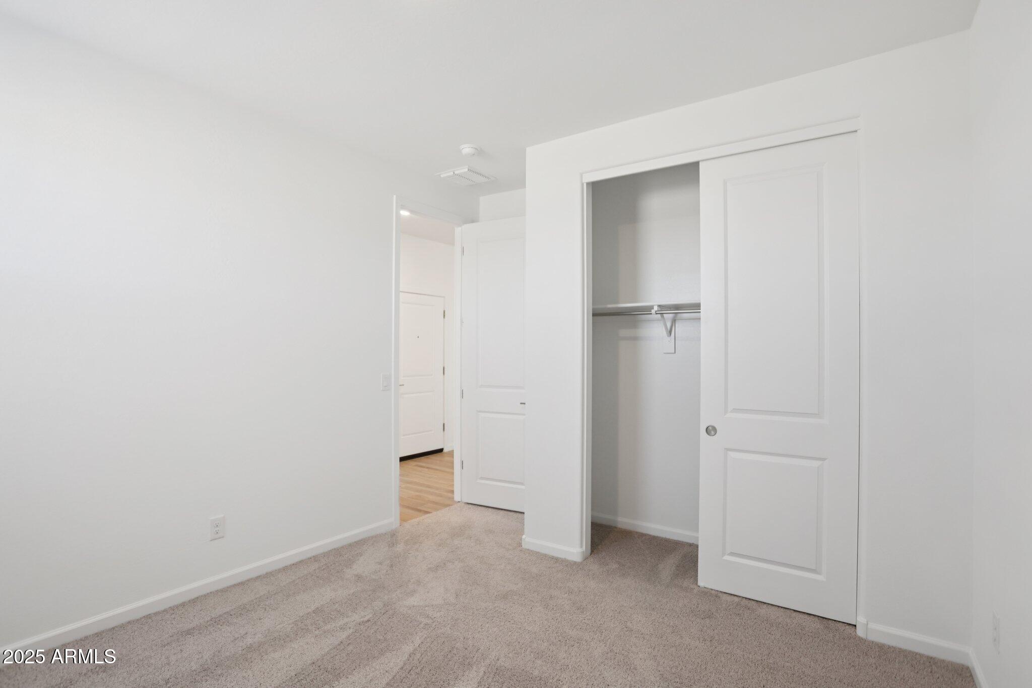 18254 W CAMINO DE ORO