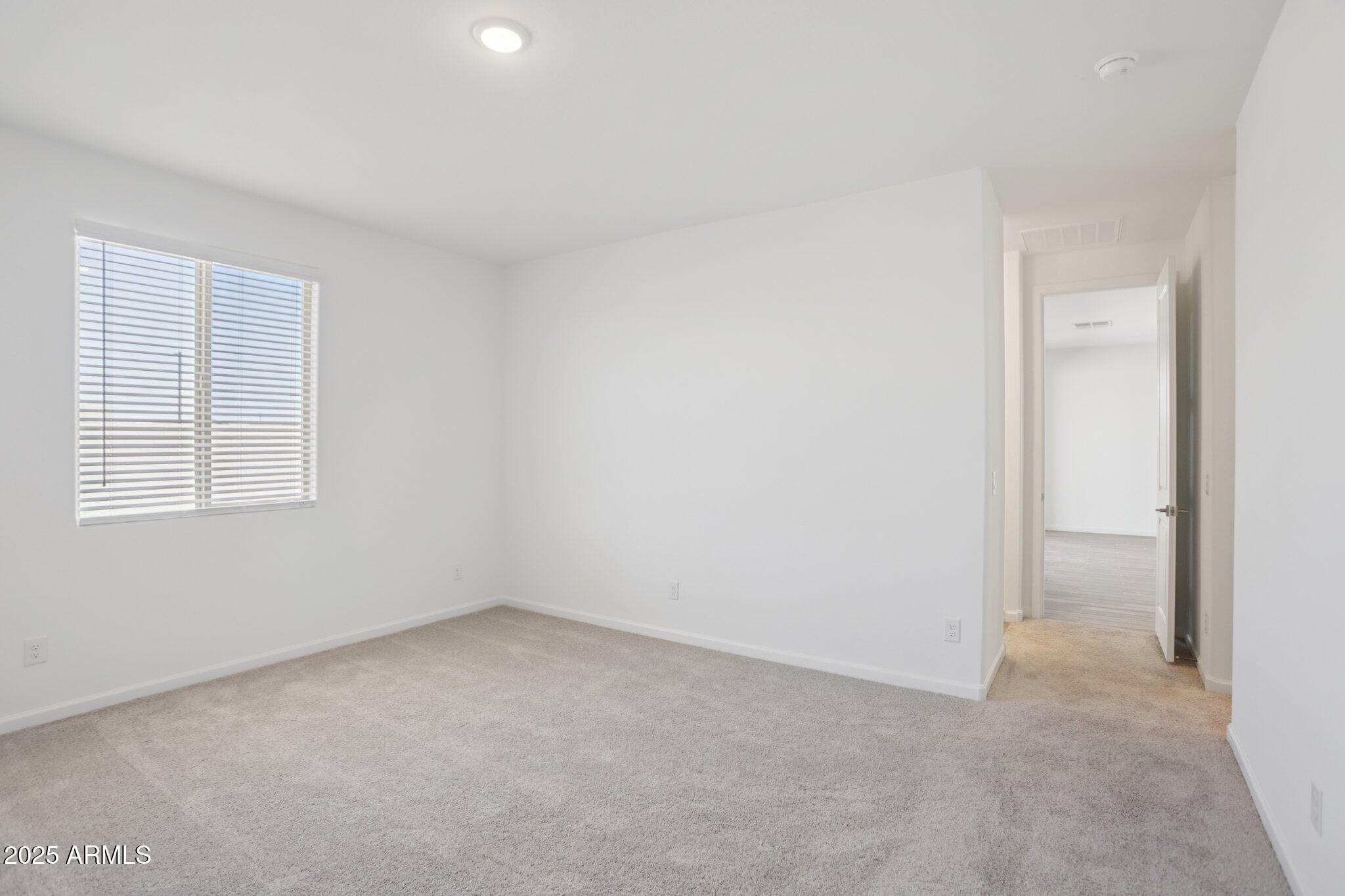 18254 W CAMINO DE ORO