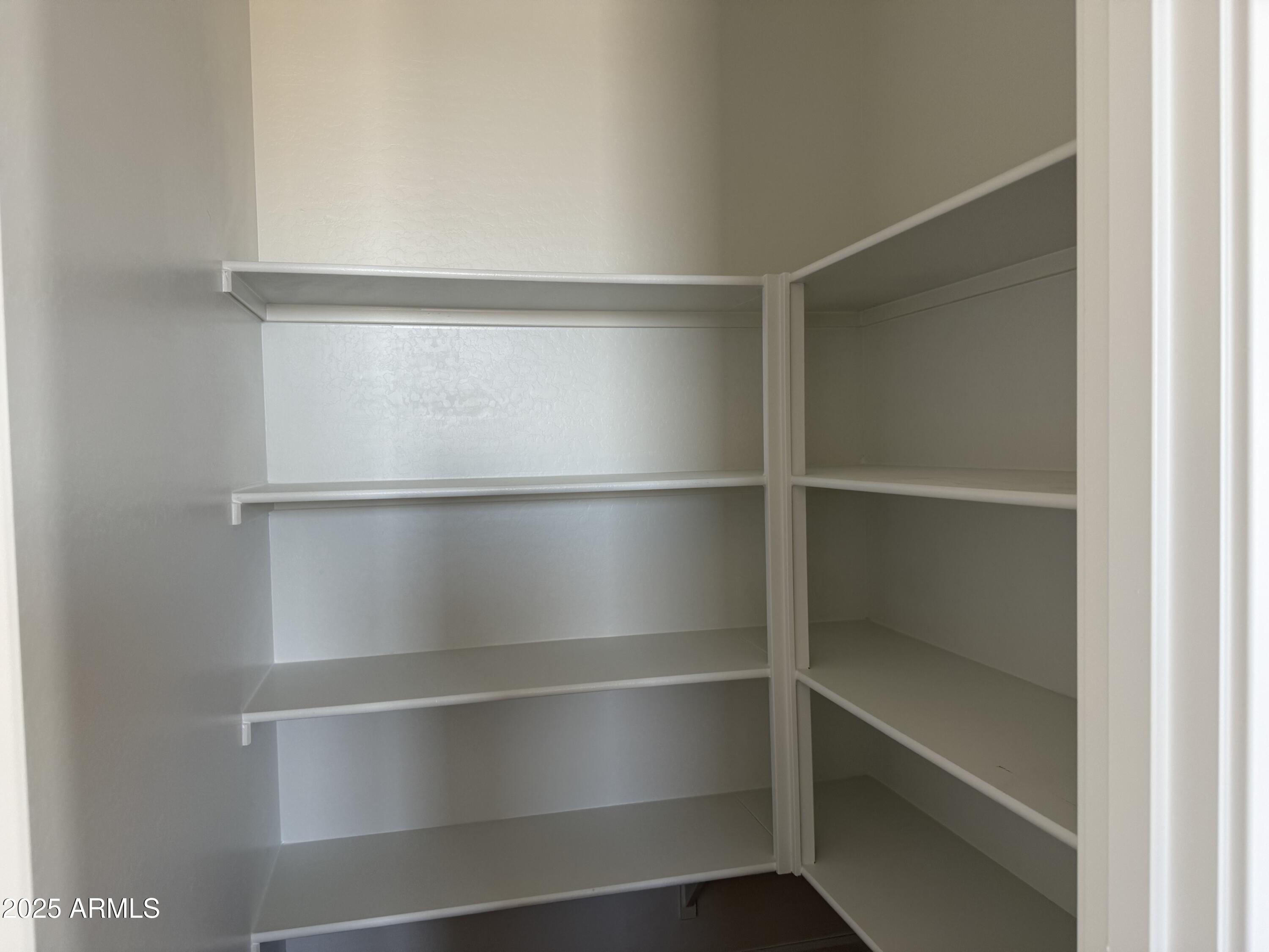 18254 W CAMINO DE ORO