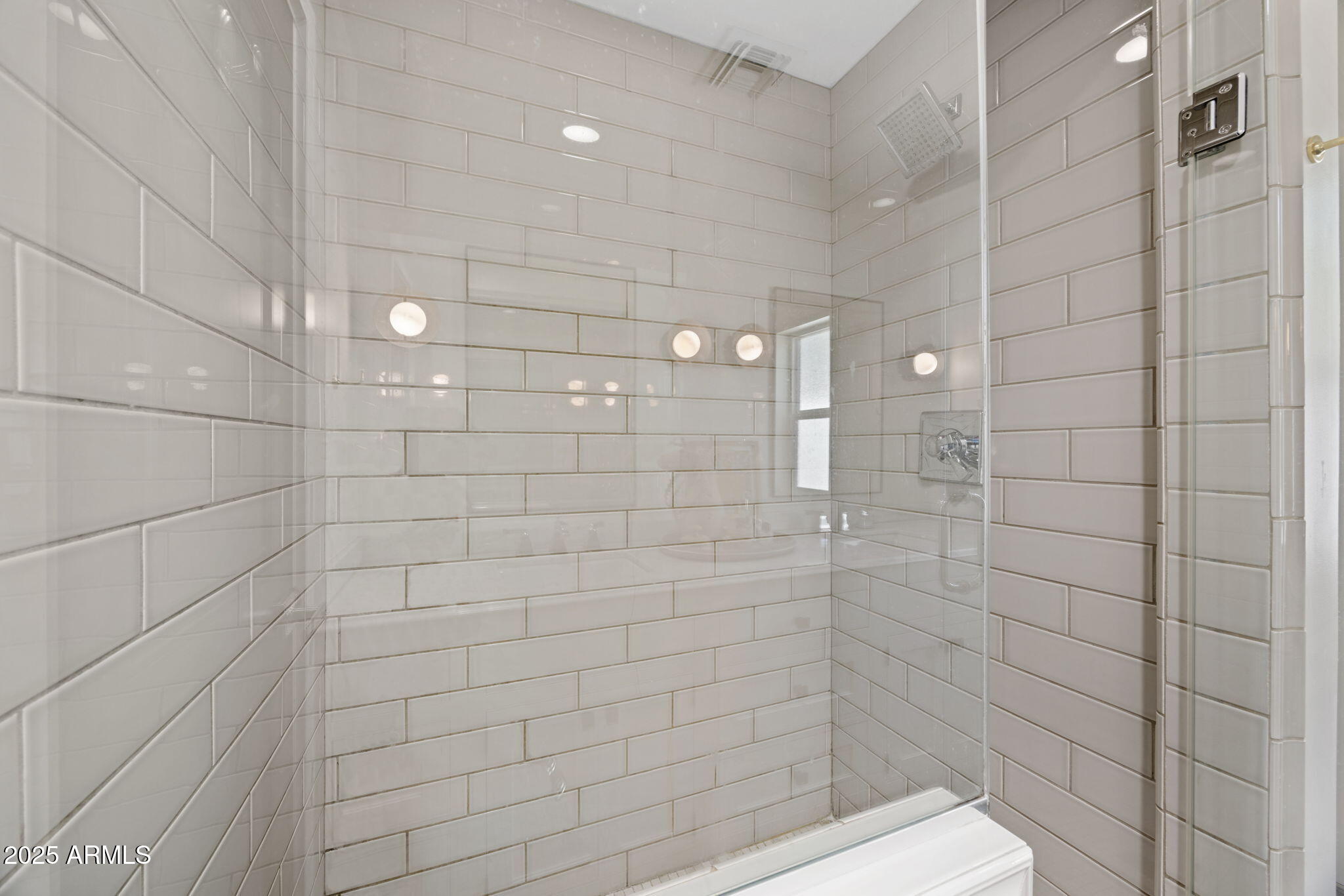 4524 N 35TH Place