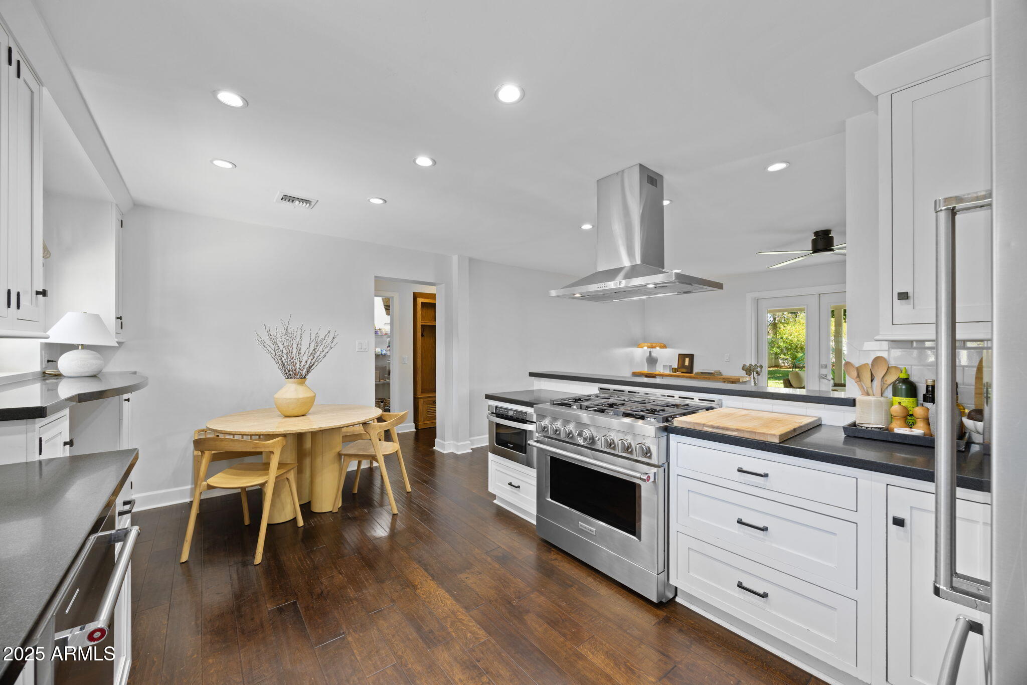 4524 N 35TH Place