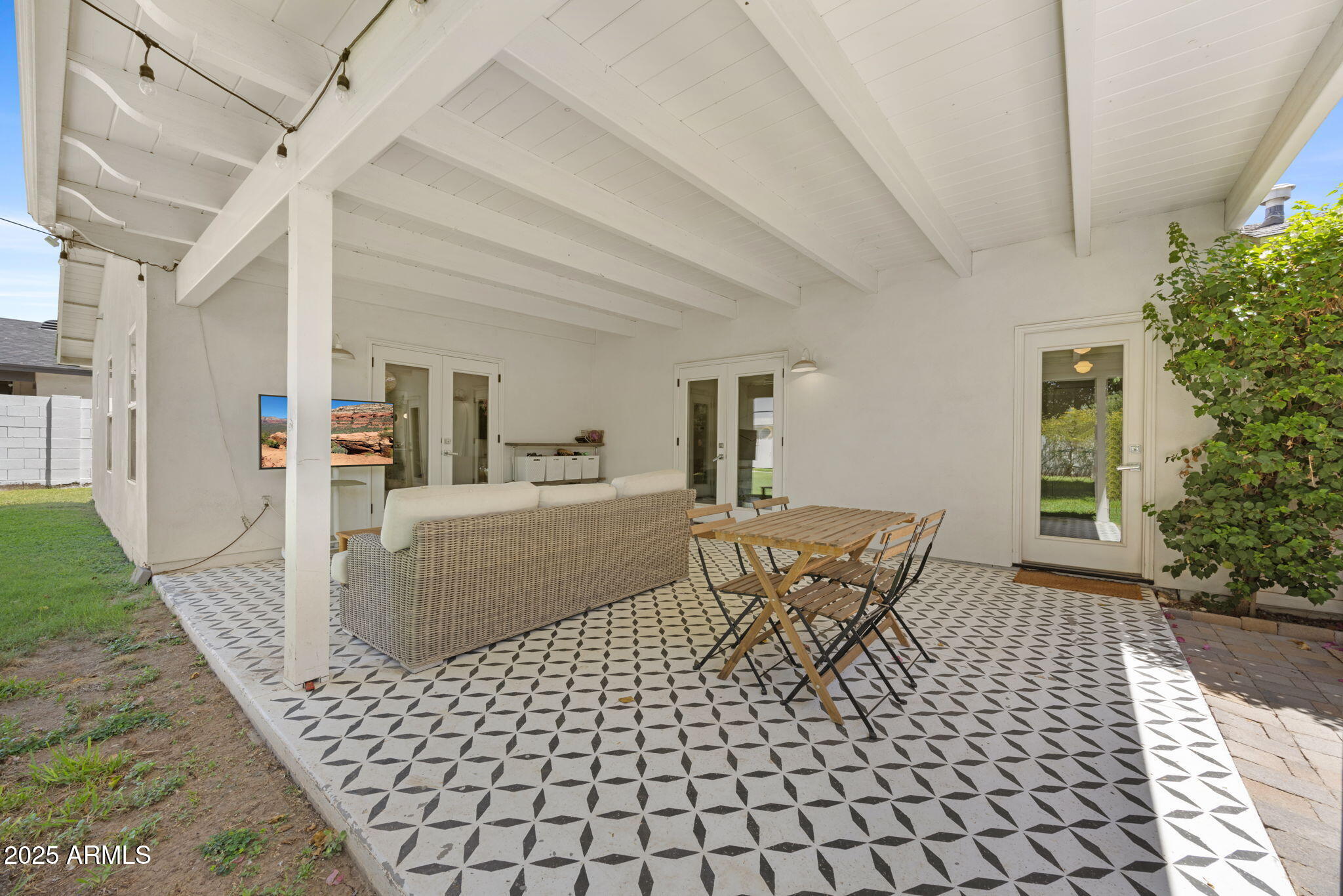 4524 N 35TH Place