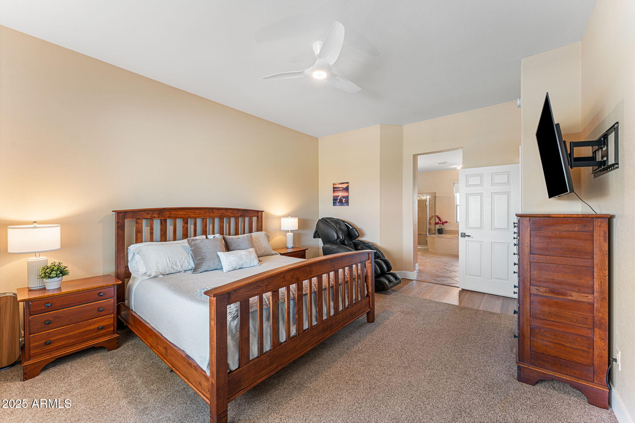 17515 N EAGLE CREST Drive