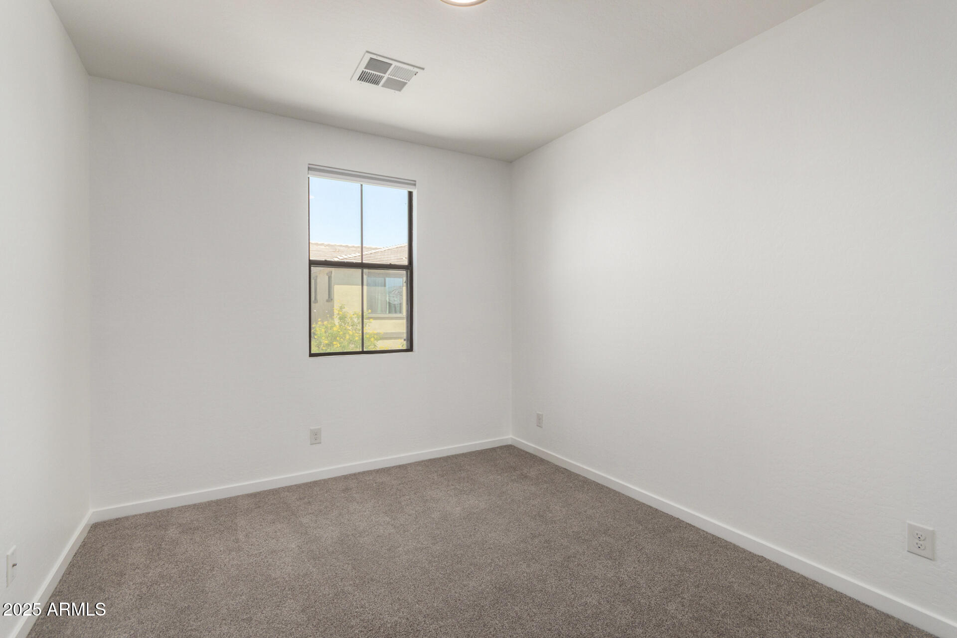 3900 E BASELINE Road, 163