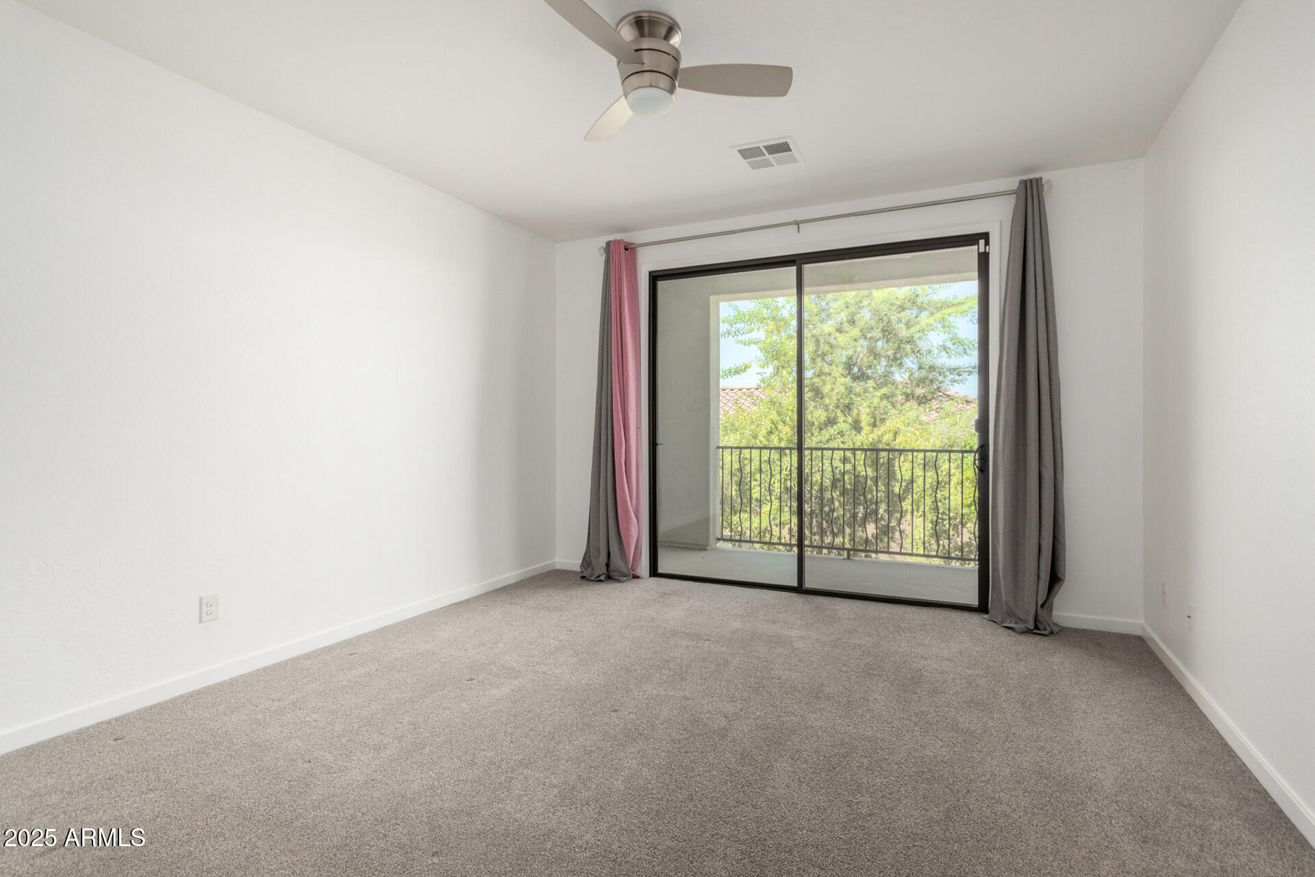 3900 E BASELINE Road, 163