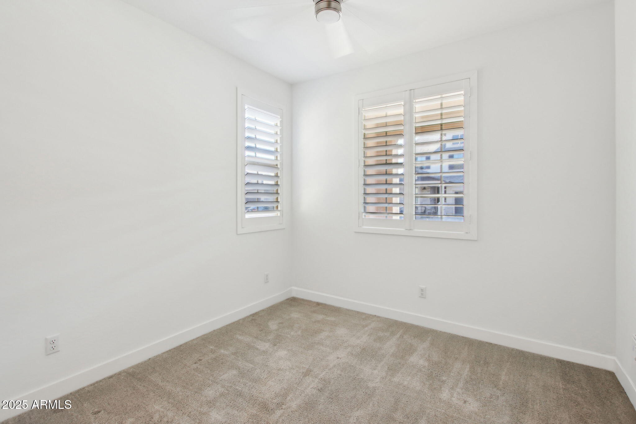 634 E Deer Creek Road