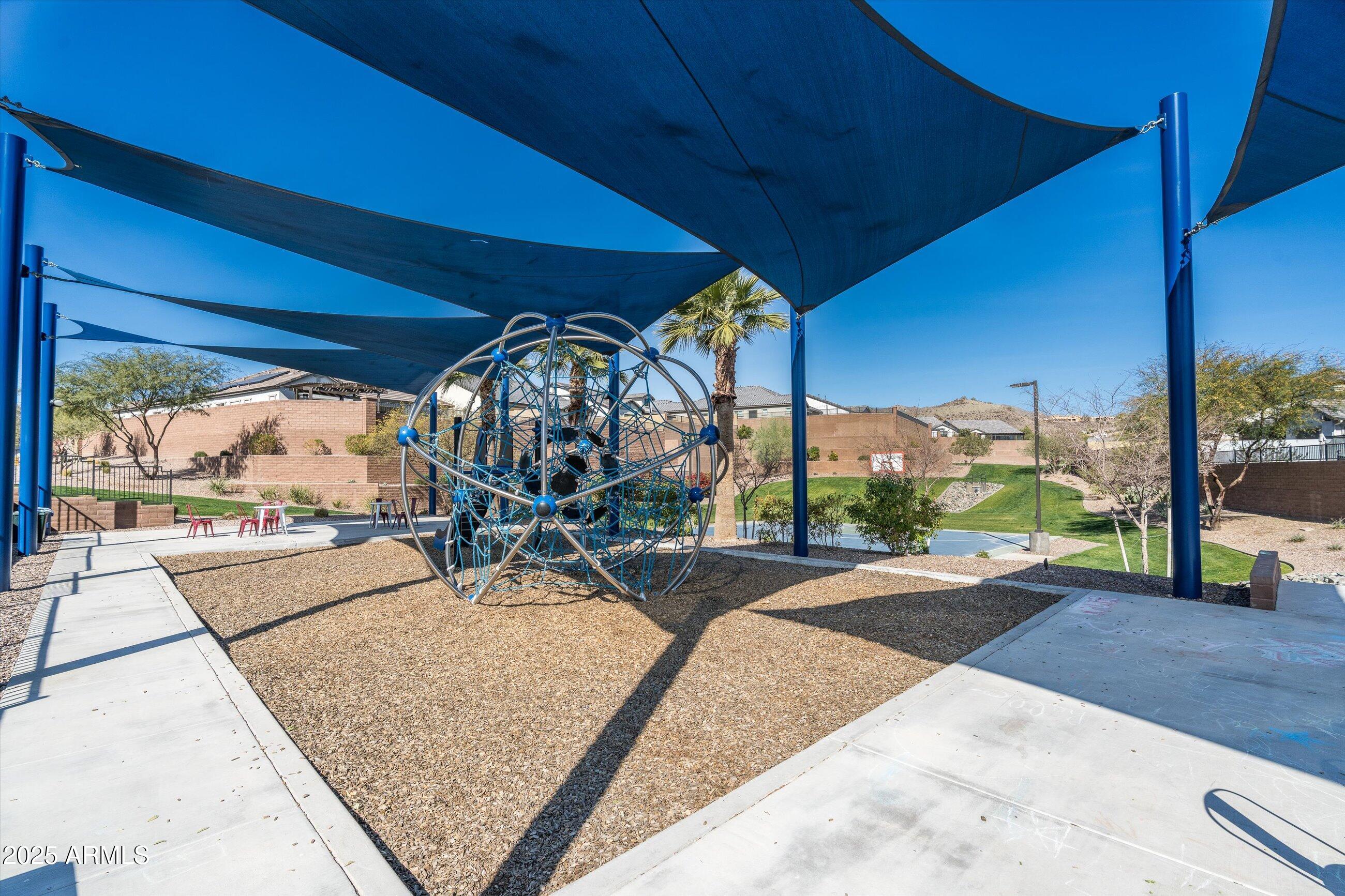 634 E Deer Creek Road