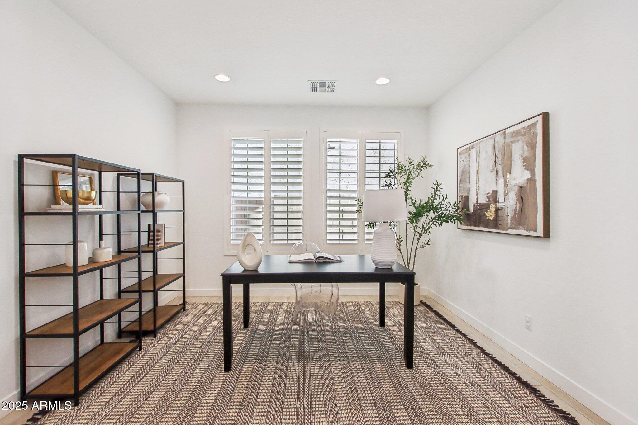 634 E Deer Creek Road