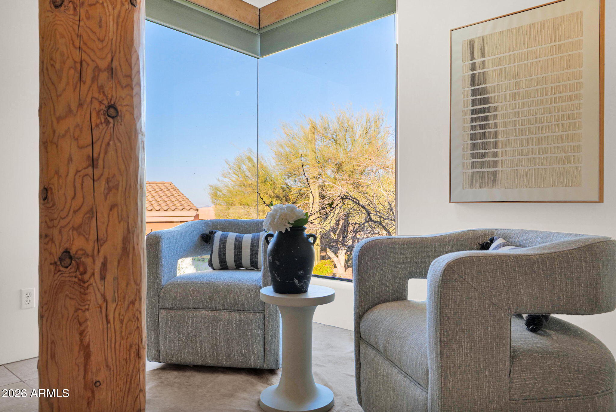 7130 E SADDLEBACK Street, 5