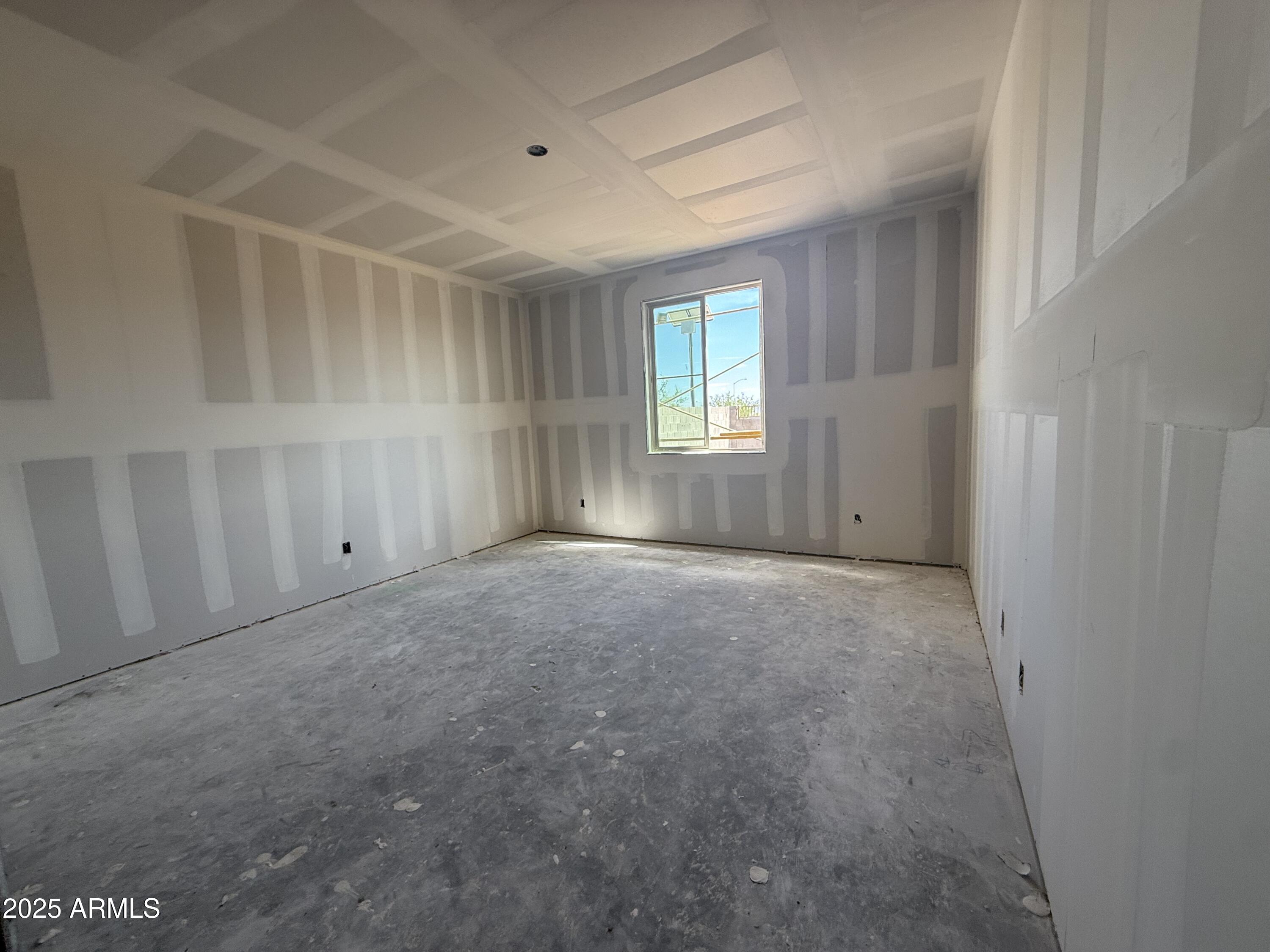 9519 W PARKWAY Drive