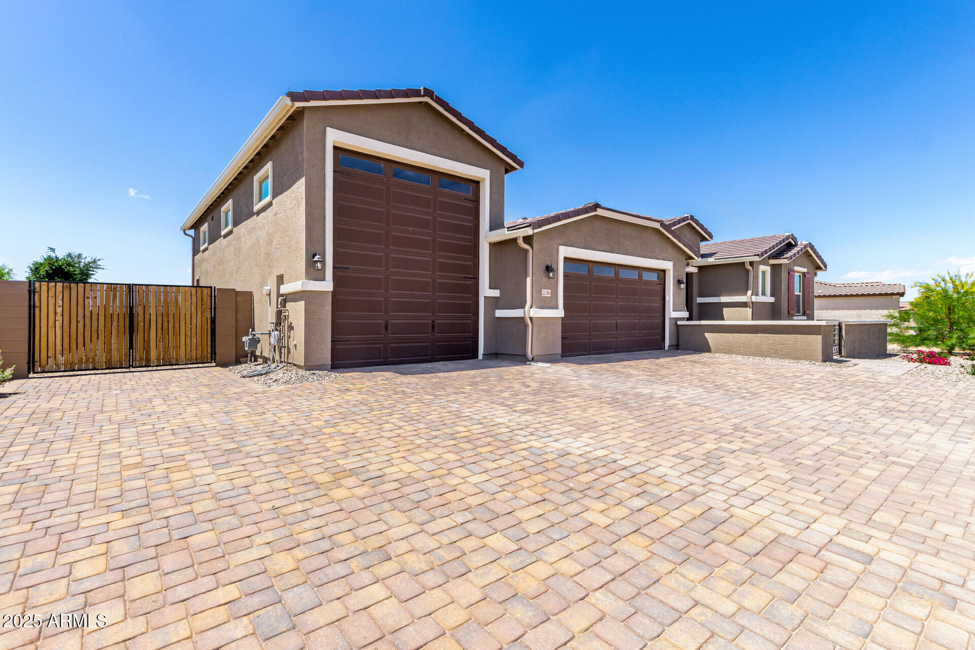 22386 N DANIEL Drive