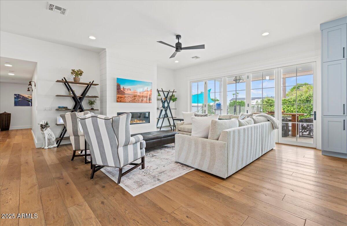 4569 E Lafayette Boulevard