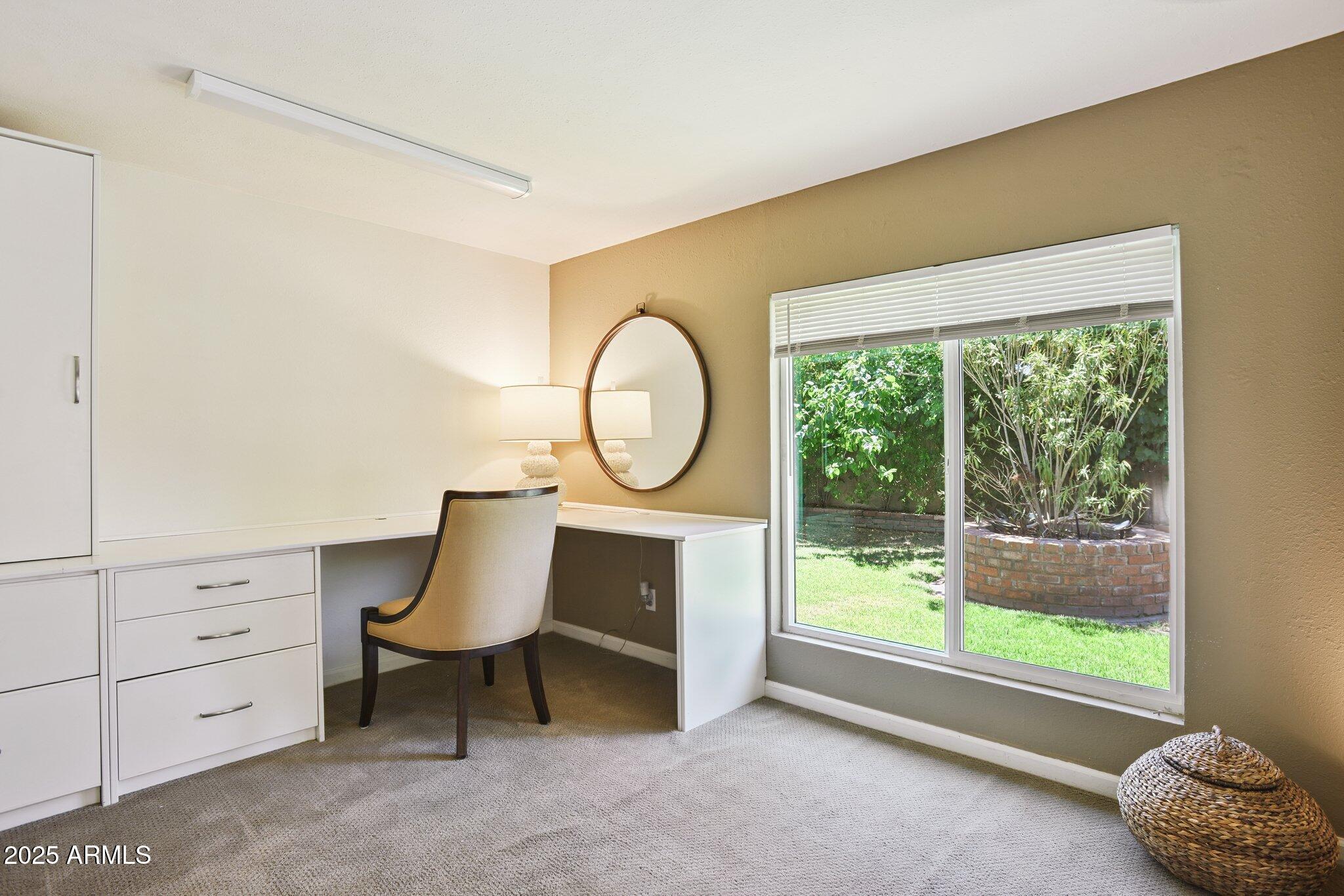 25 E BUTLER Drive