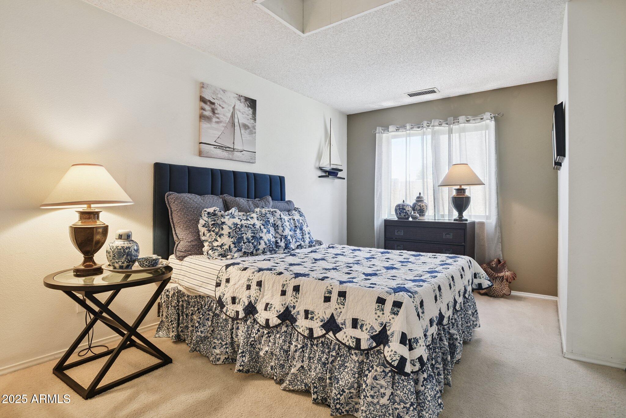 25 E BUTLER Drive