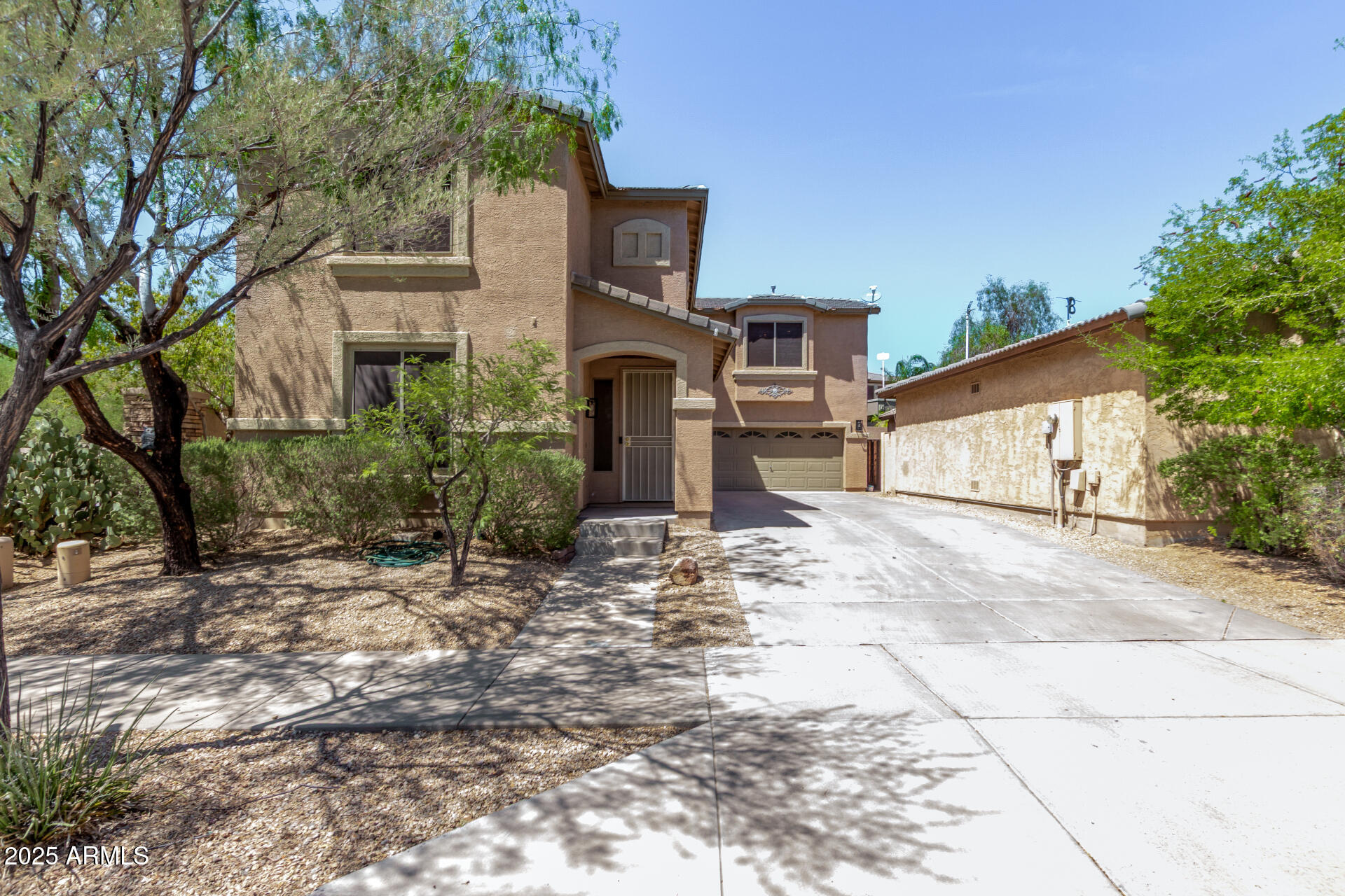 2642 W FLORENTINE Road