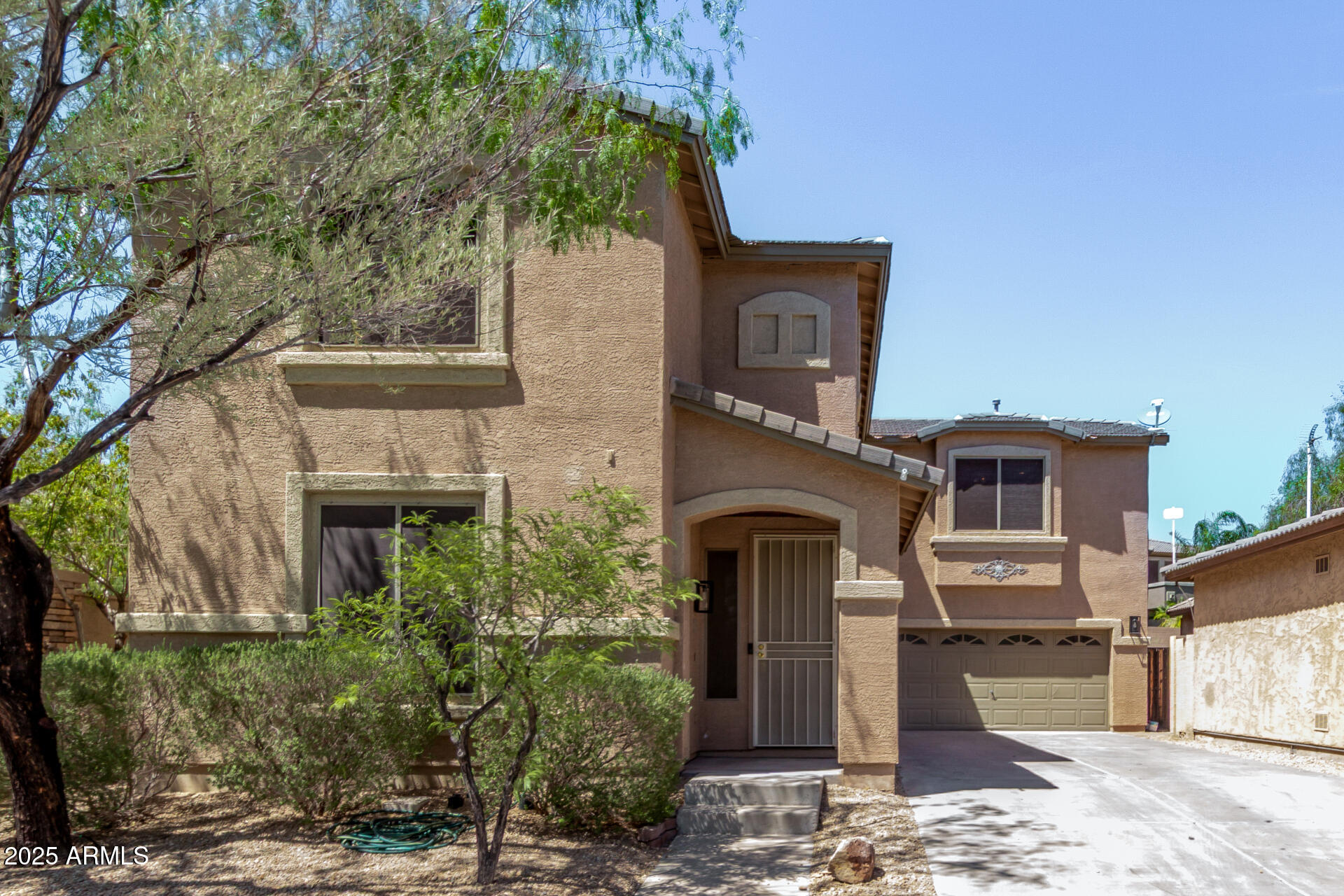 2642 W FLORENTINE Road