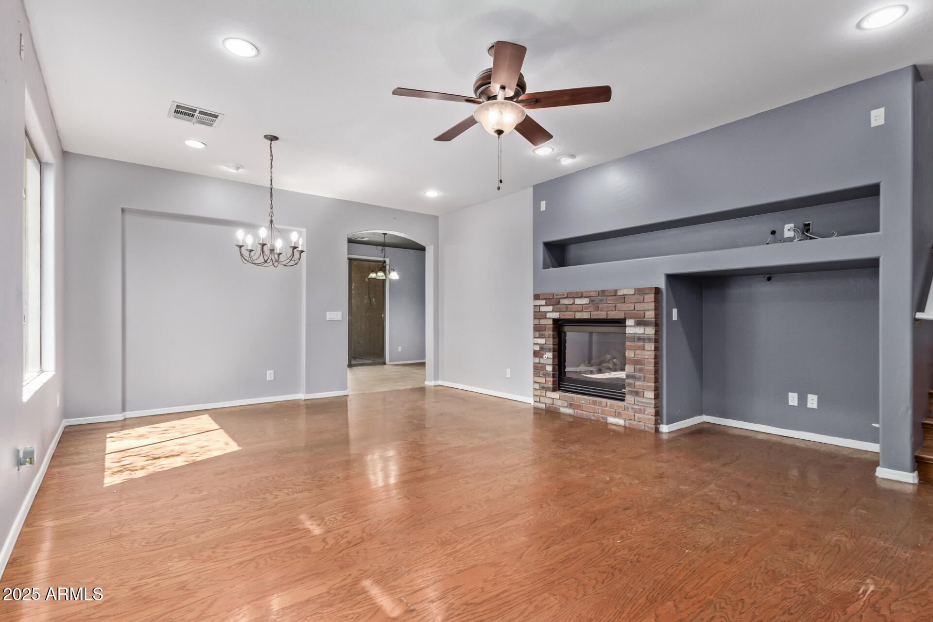 2642 W FLORENTINE Road