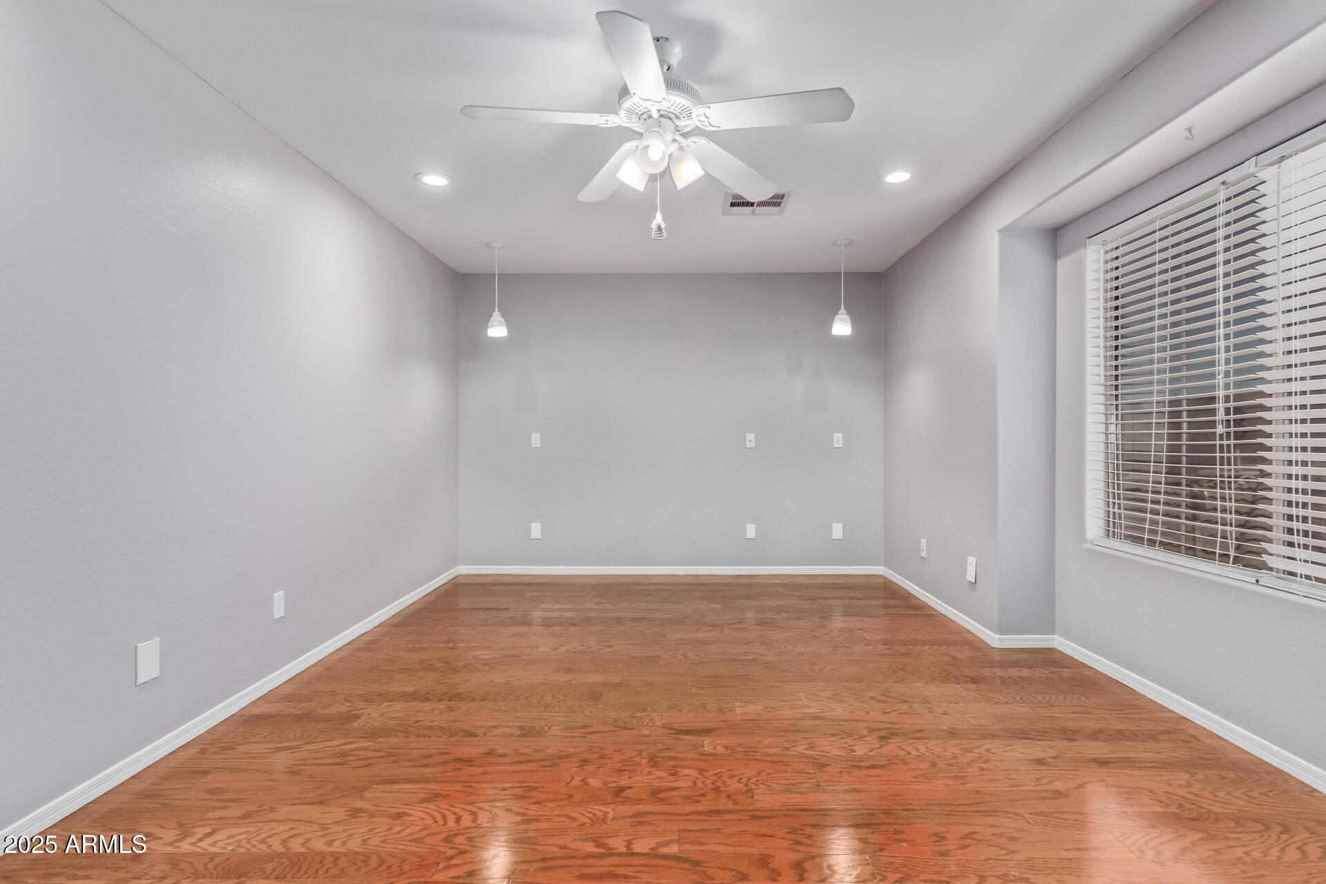 2642 W FLORENTINE Road