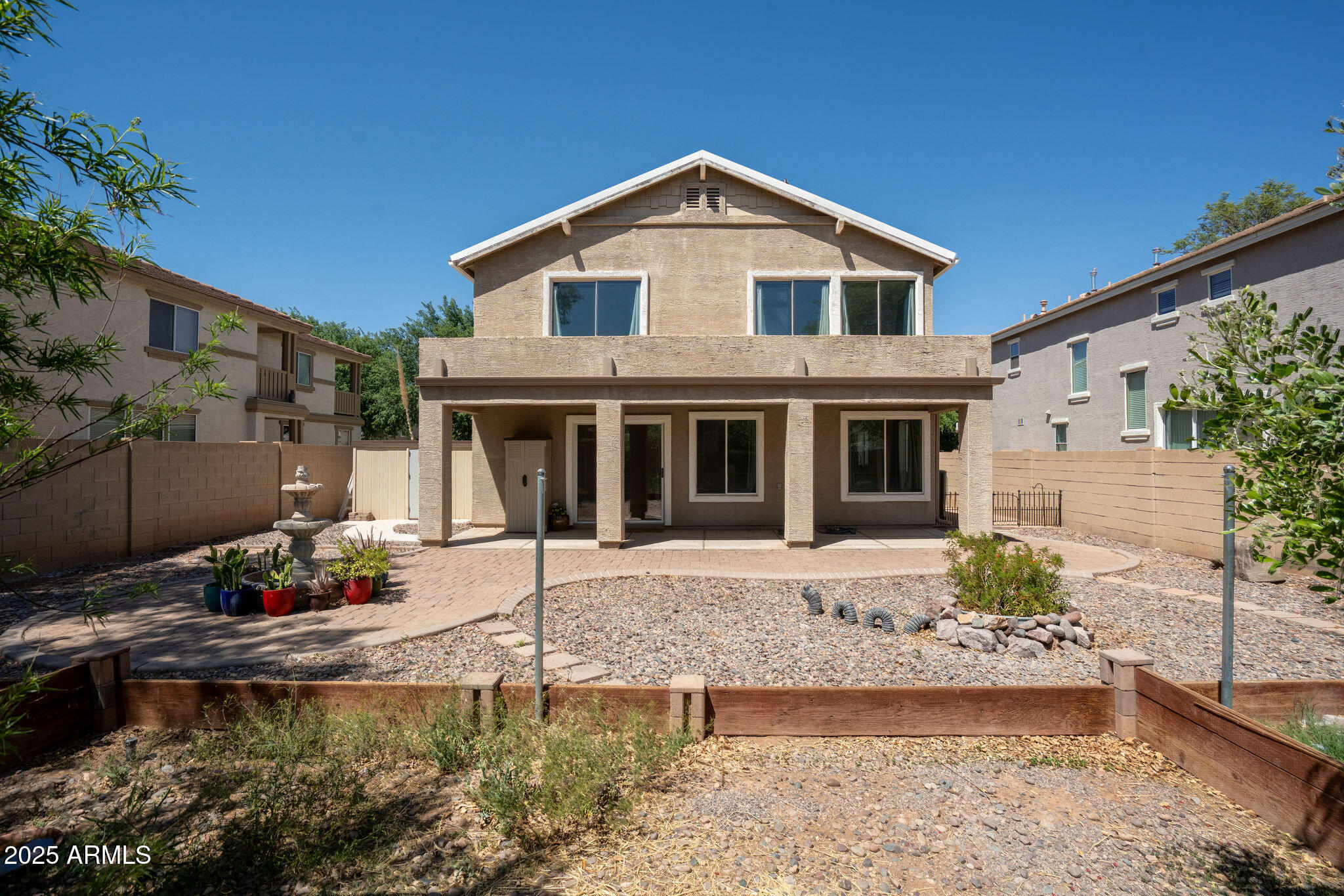 4349 E WINDSOR Court