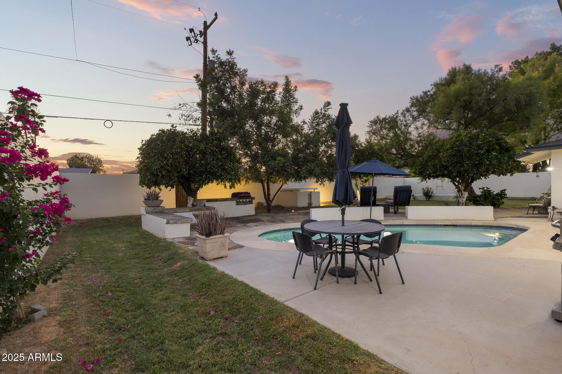 3420 N KACHINA Lane
