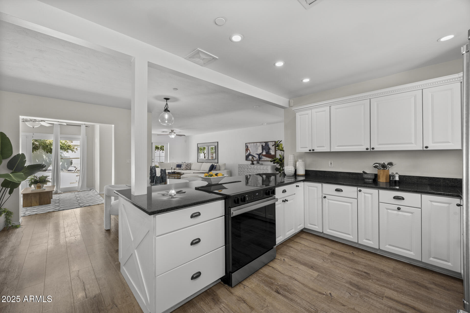 3420 N KACHINA Lane