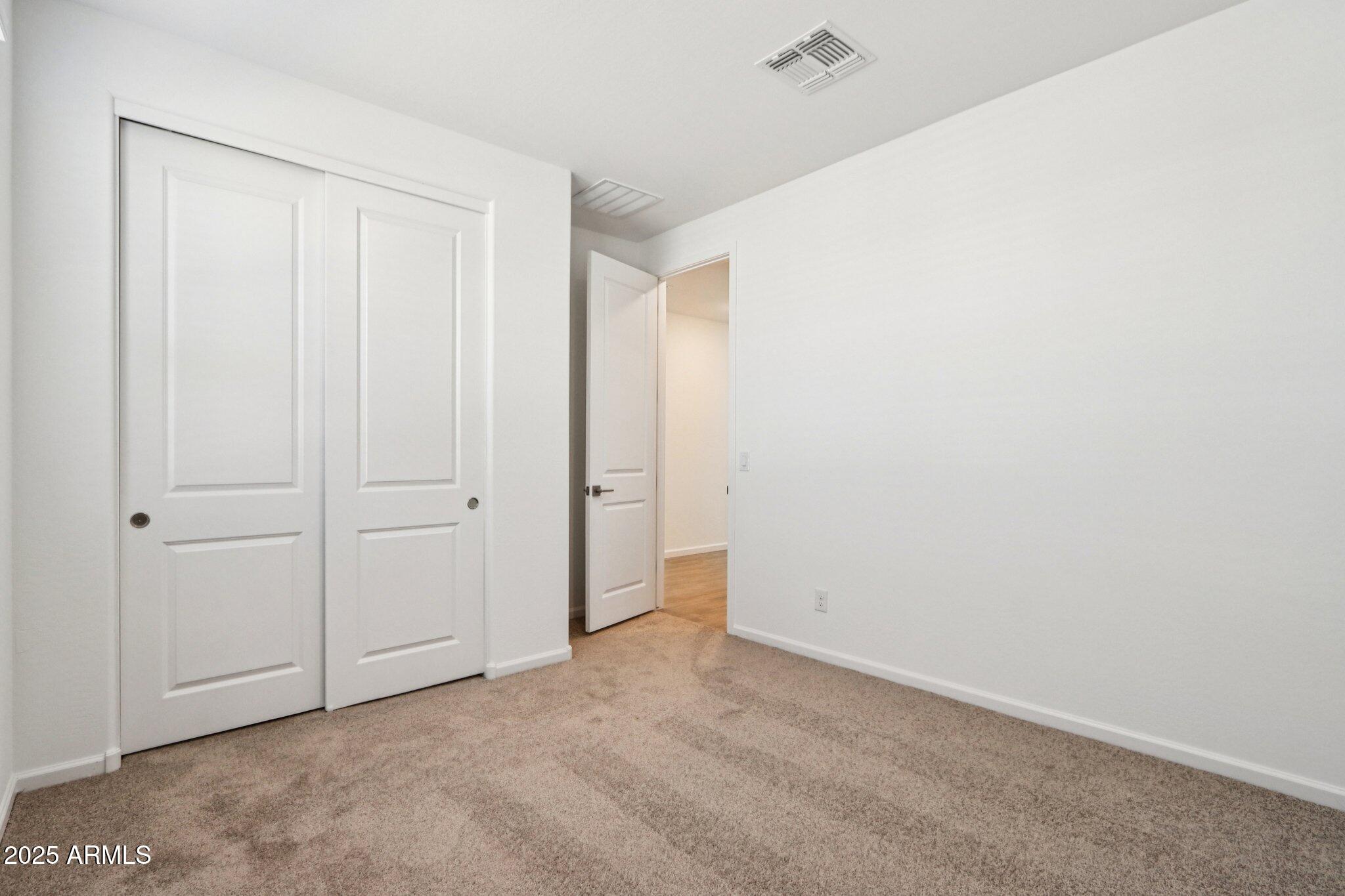 15735 W CAMDEN Avenue