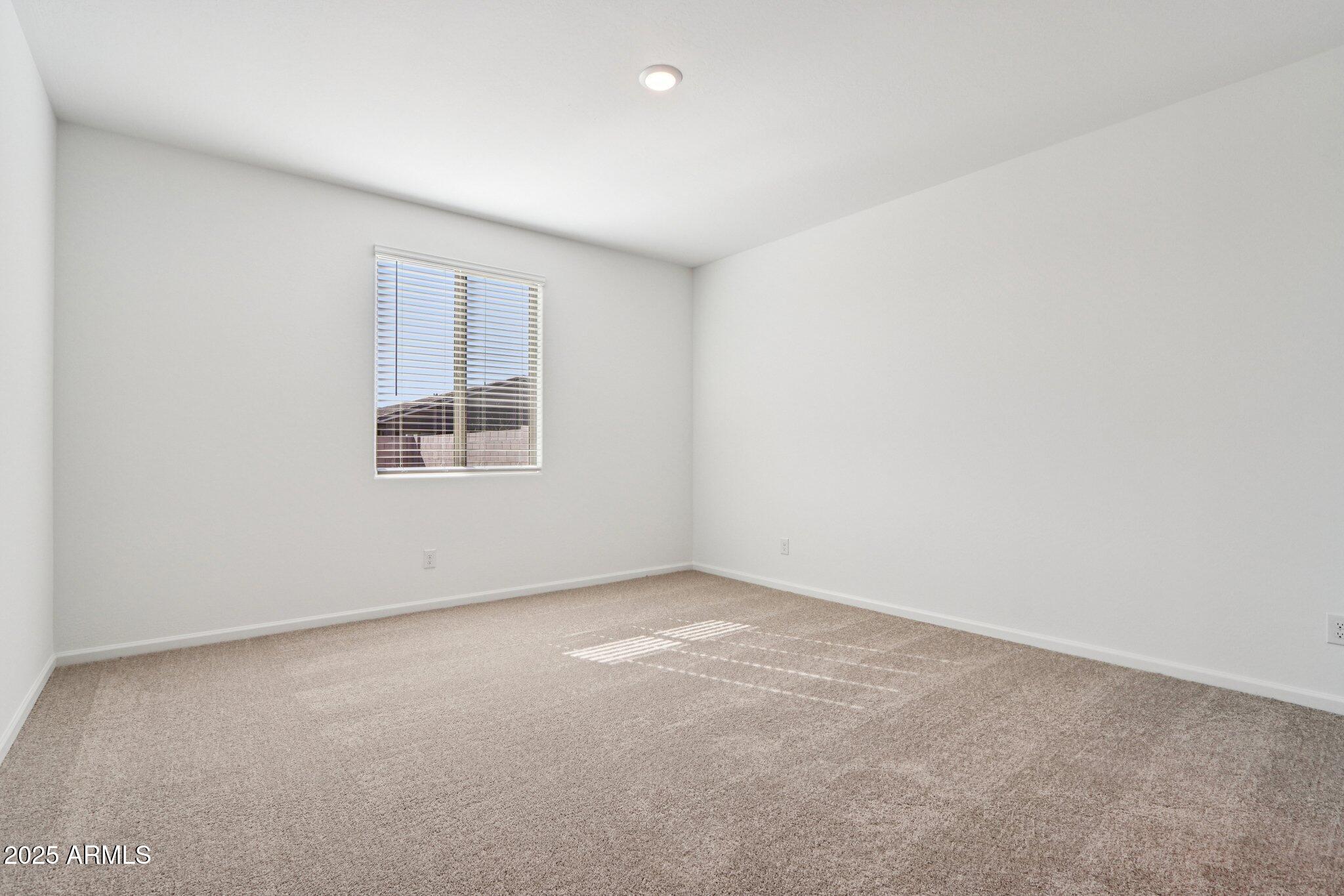 15735 W CAMDEN Avenue