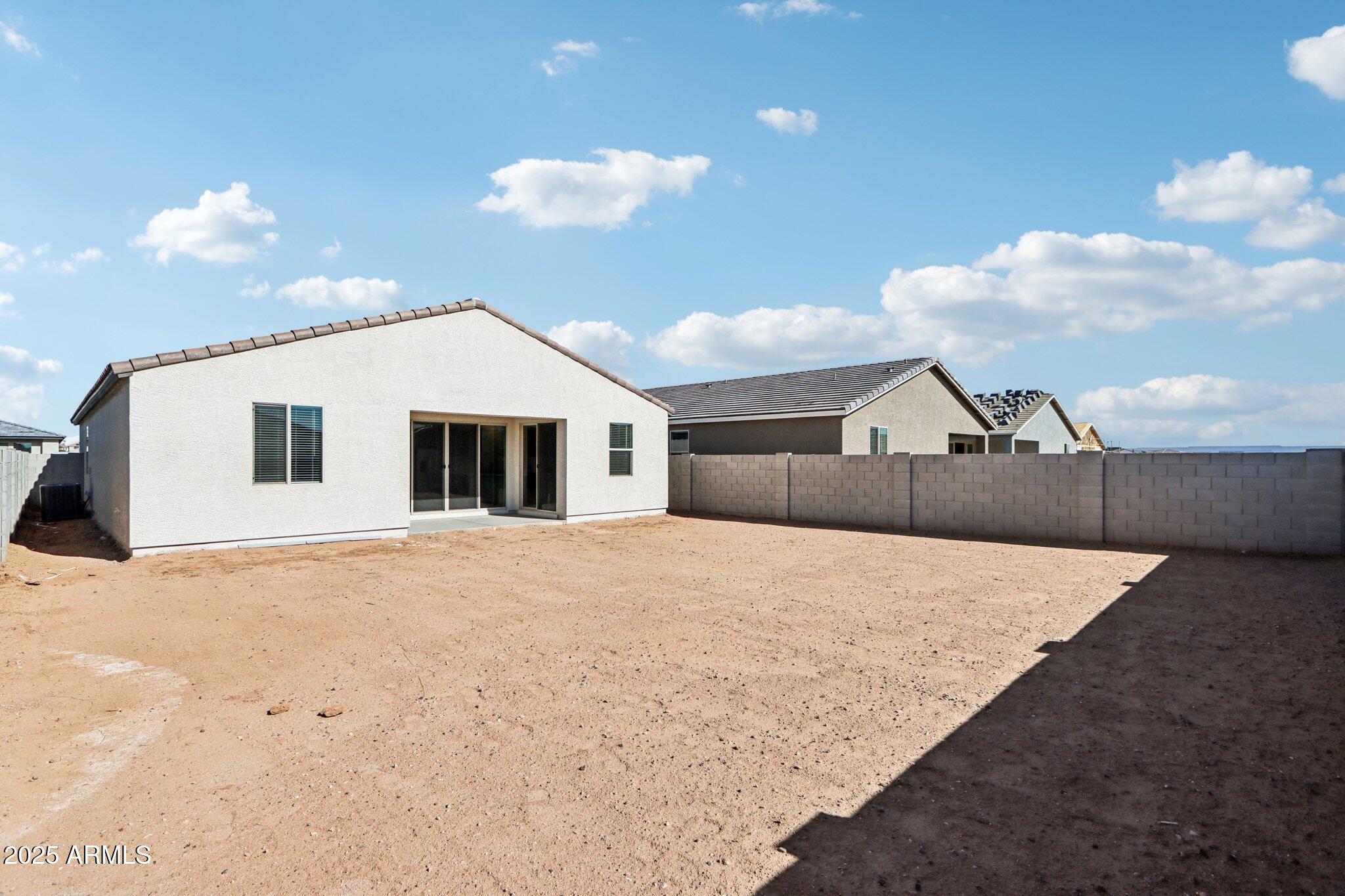 15735 W CAMDEN Avenue