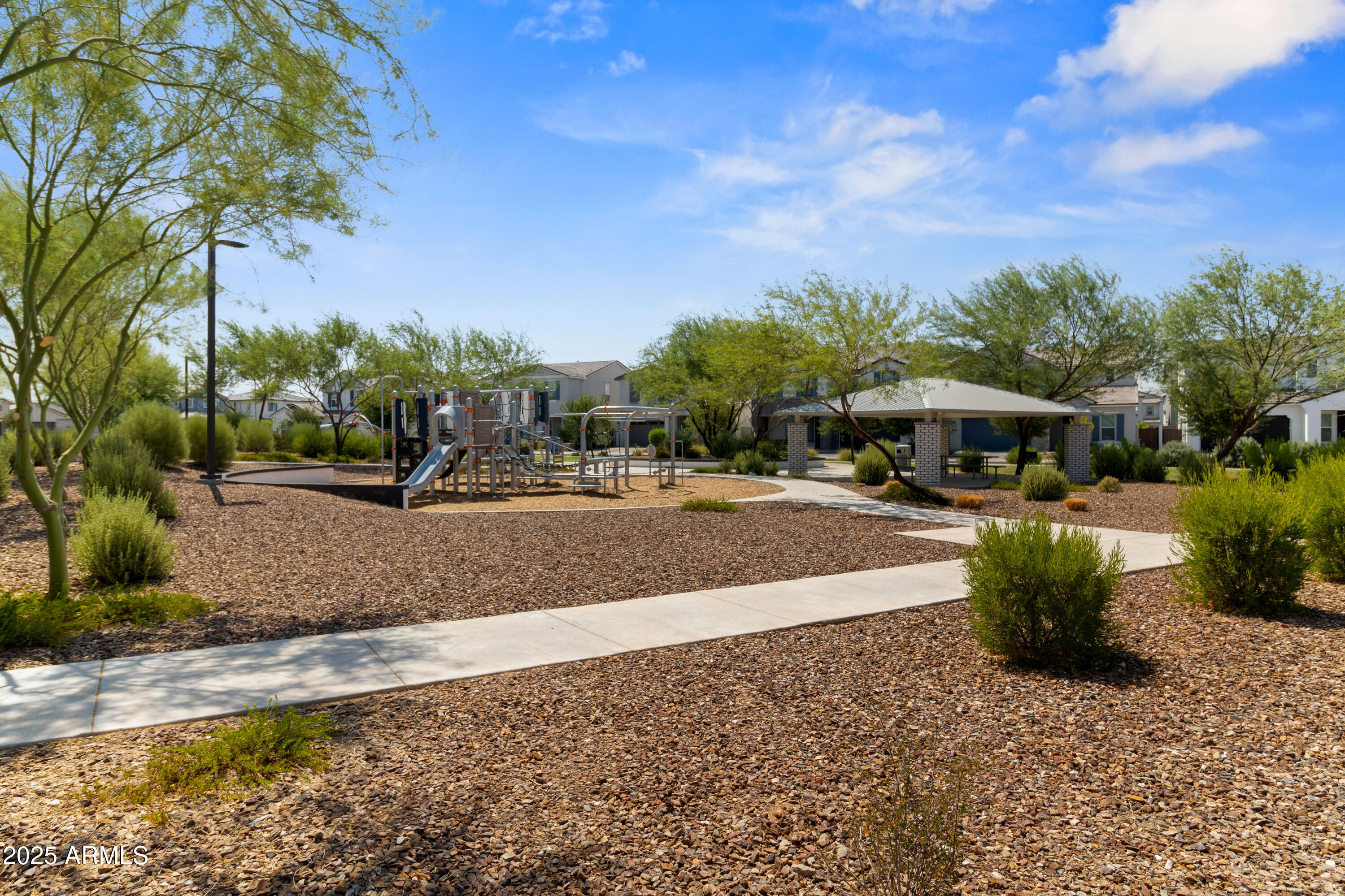 4854 E SHADY GLEN Avenue