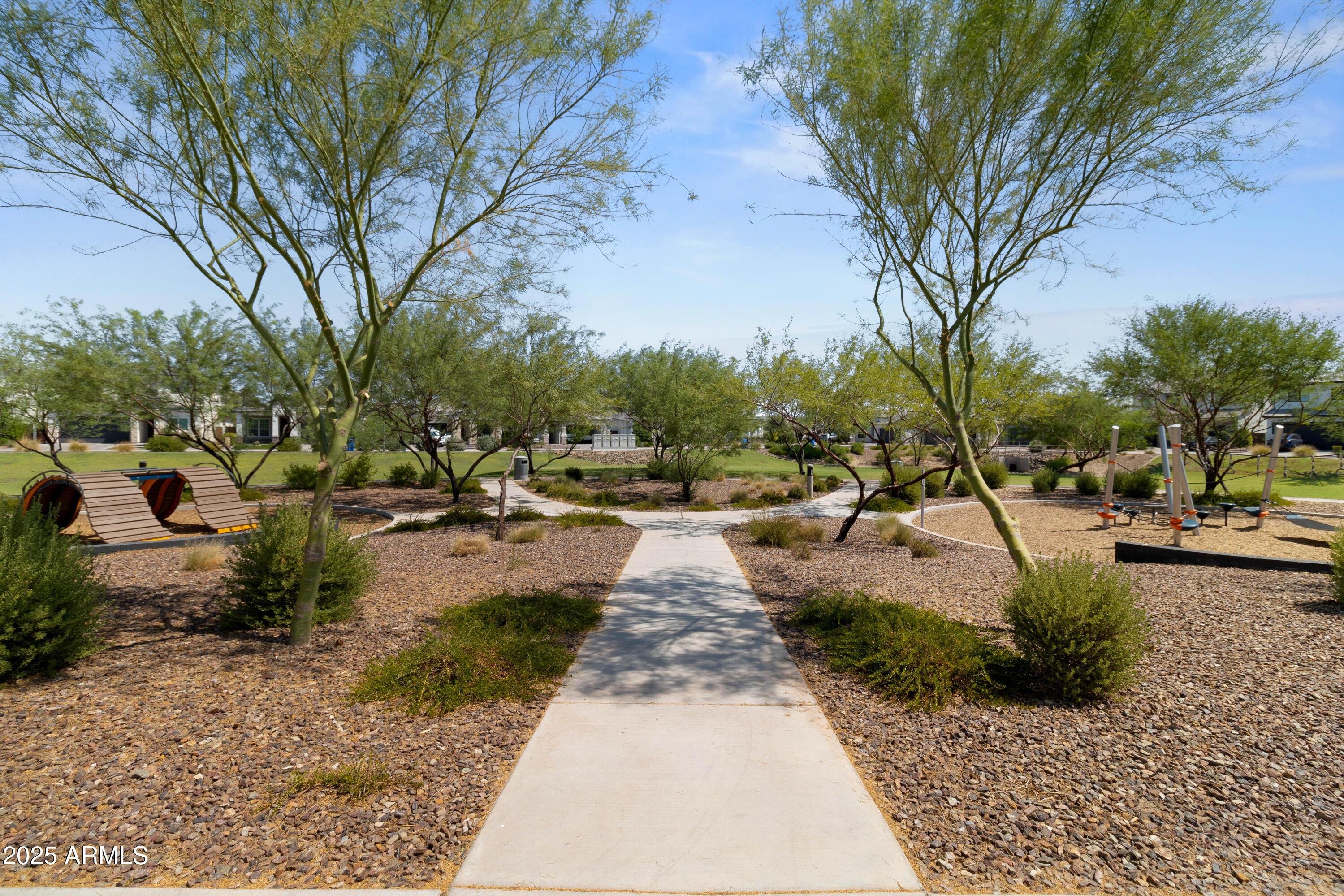 4854 E SHADY GLEN Avenue