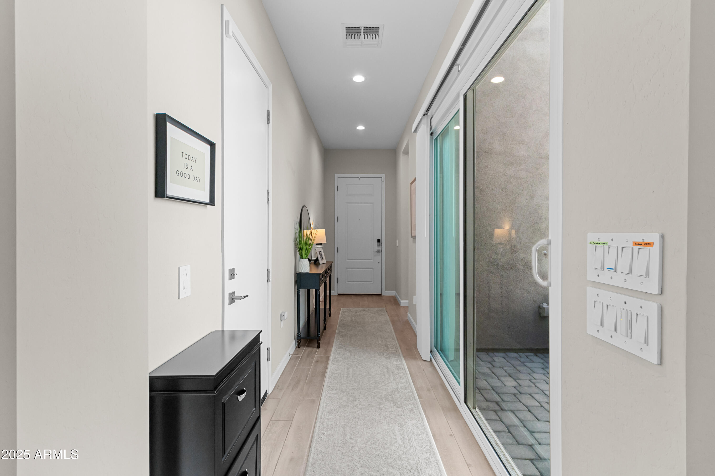 4854 E SHADY GLEN Avenue