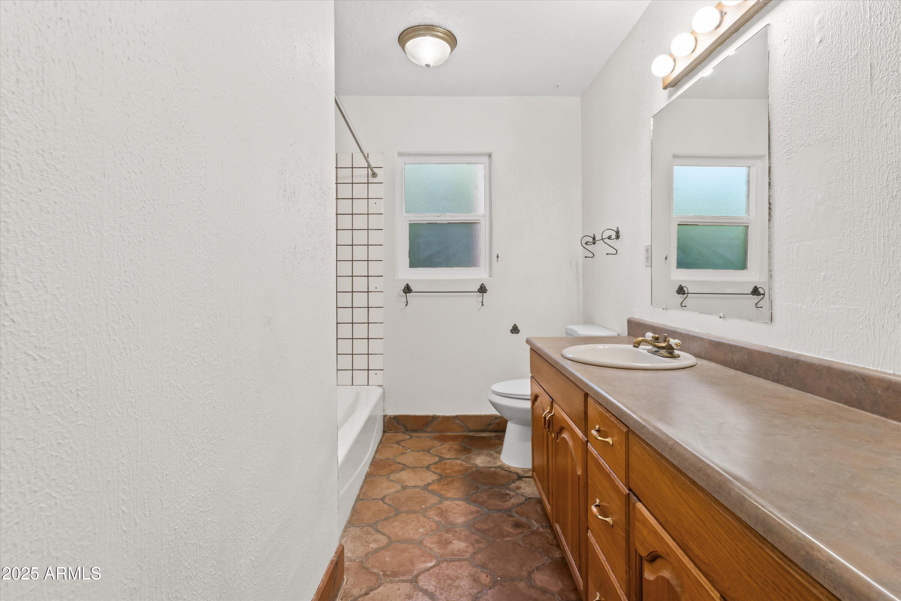 1741 W Wickieup Lane