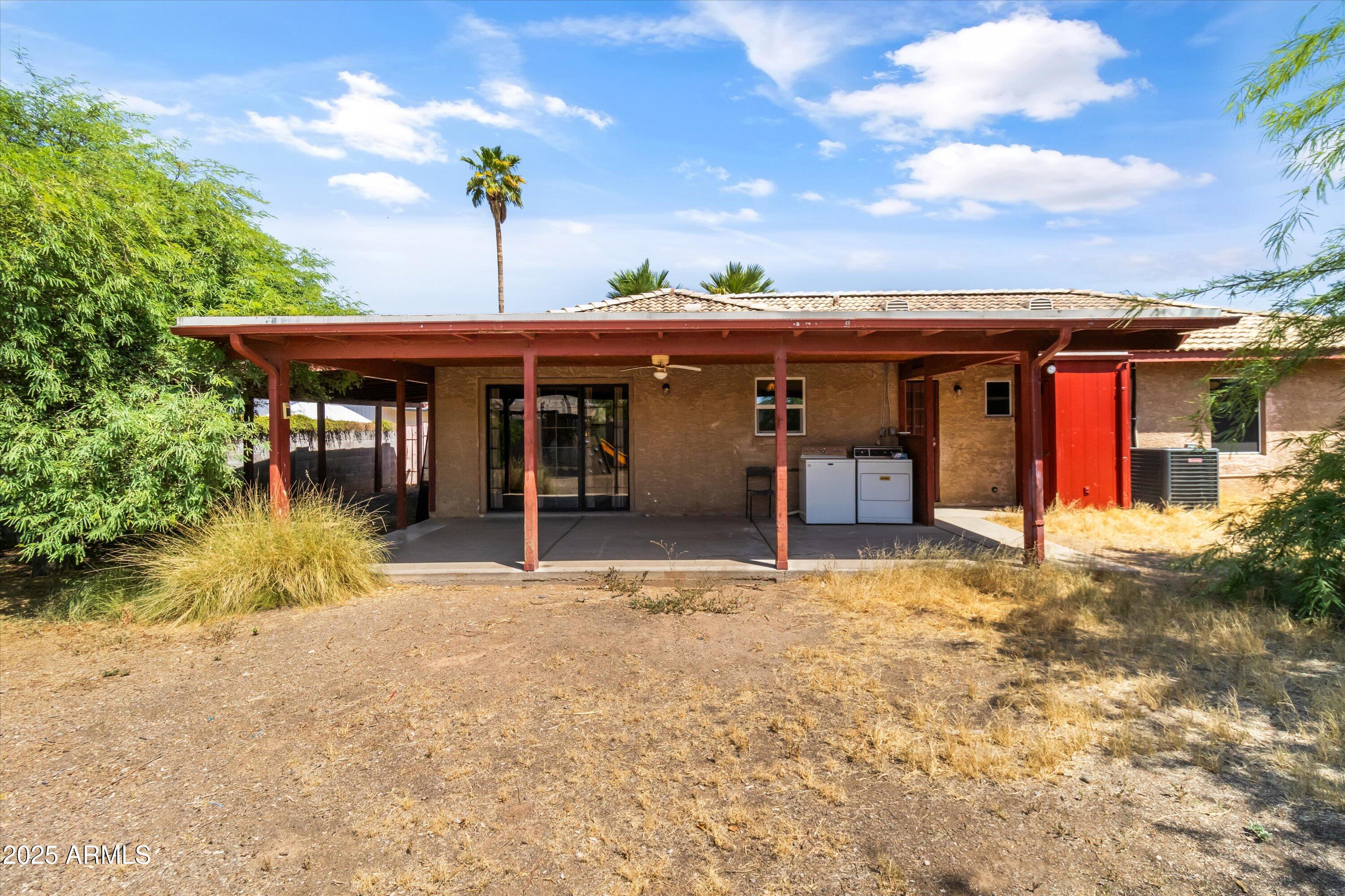 1741 W Wickieup Lane