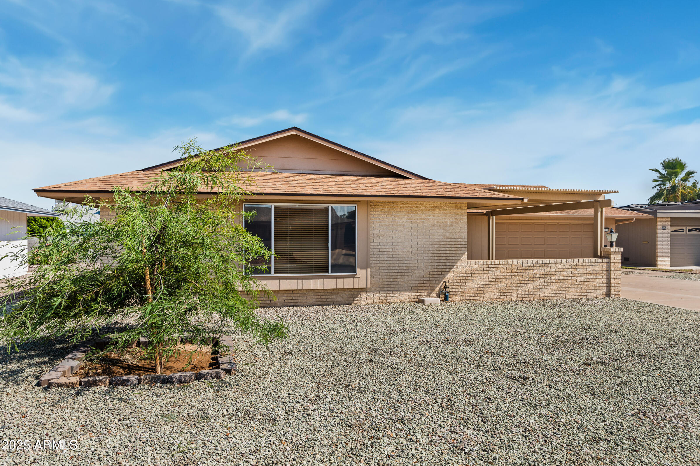 11041 W PLEASANT VALLEY Road