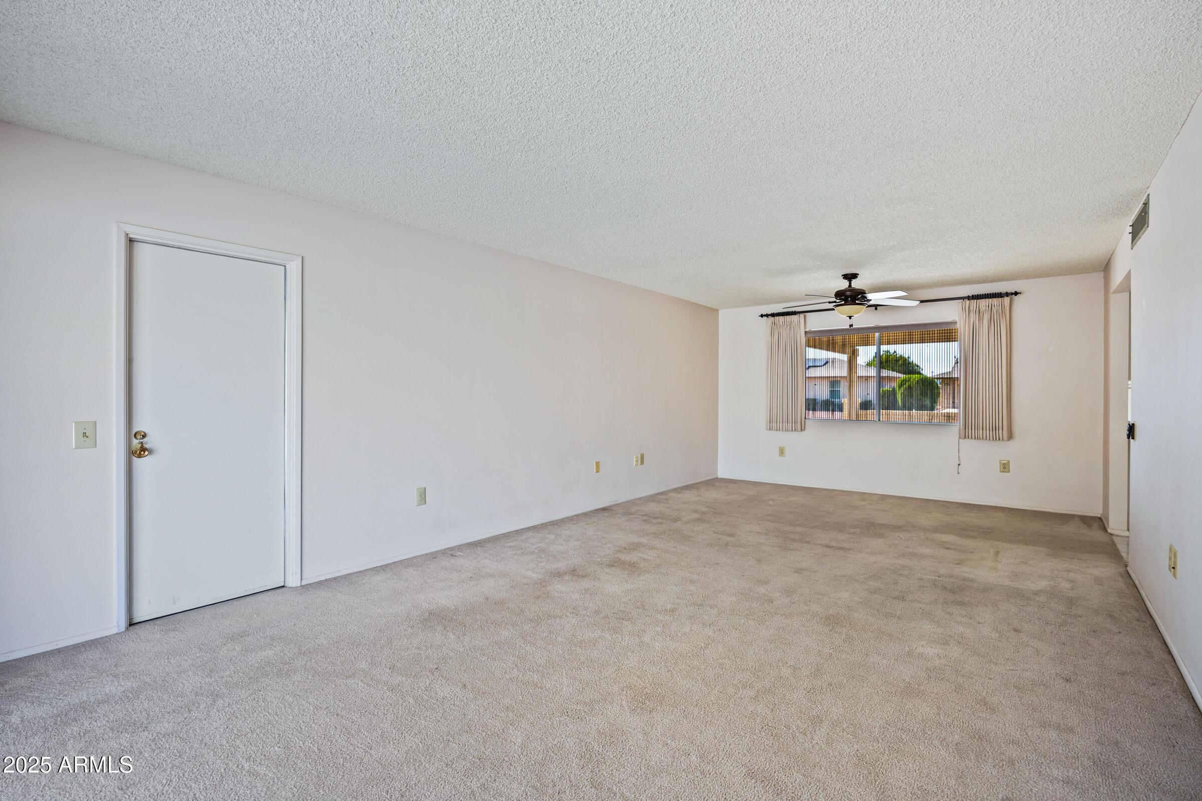 11041 W PLEASANT VALLEY Road