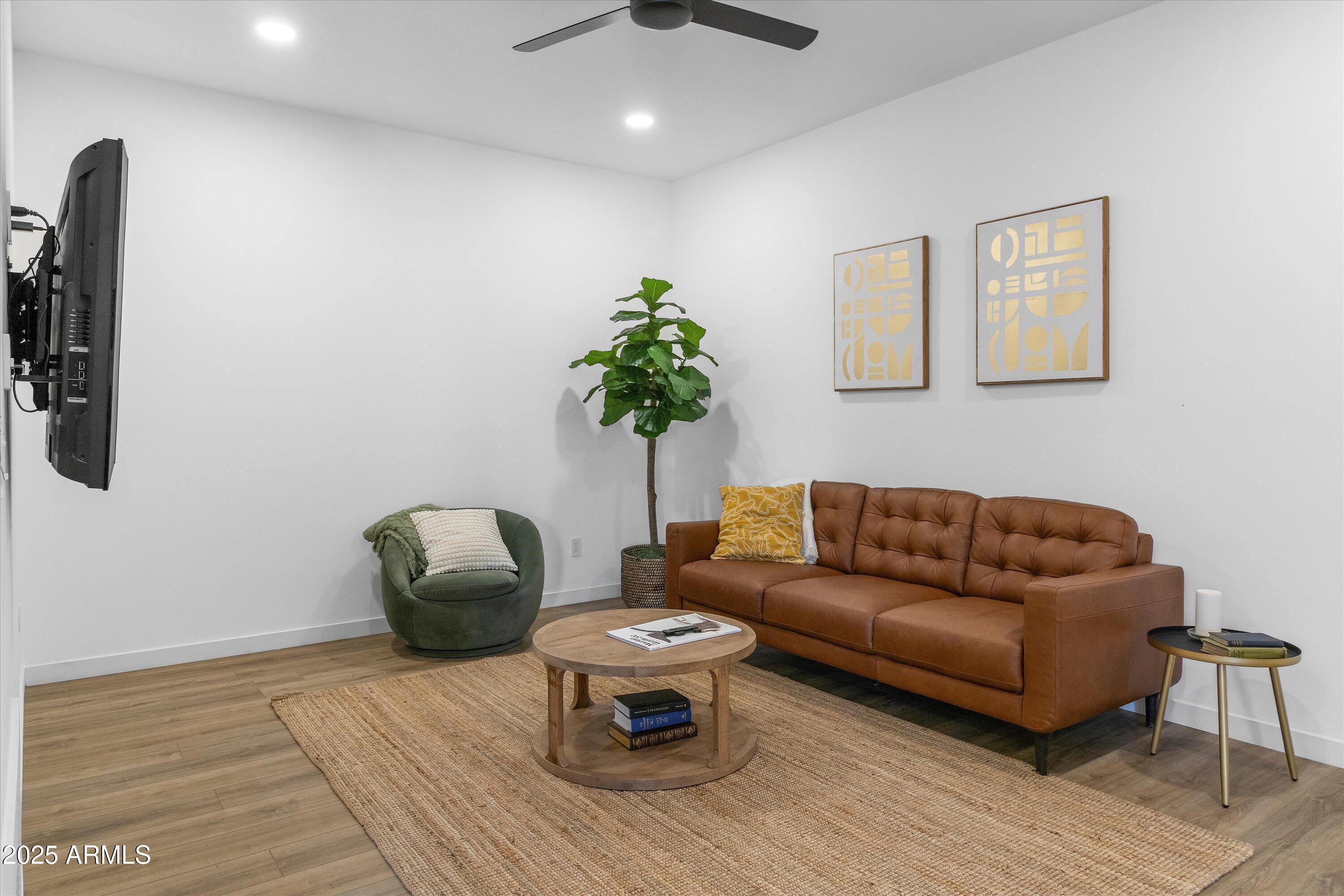 5101 W Monte Cristo Avenue