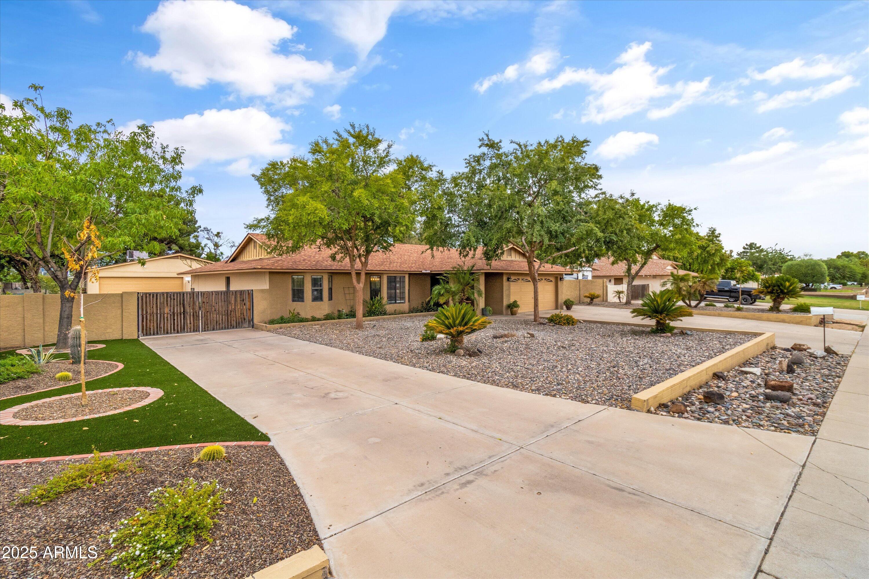 5101 W Monte Cristo Avenue