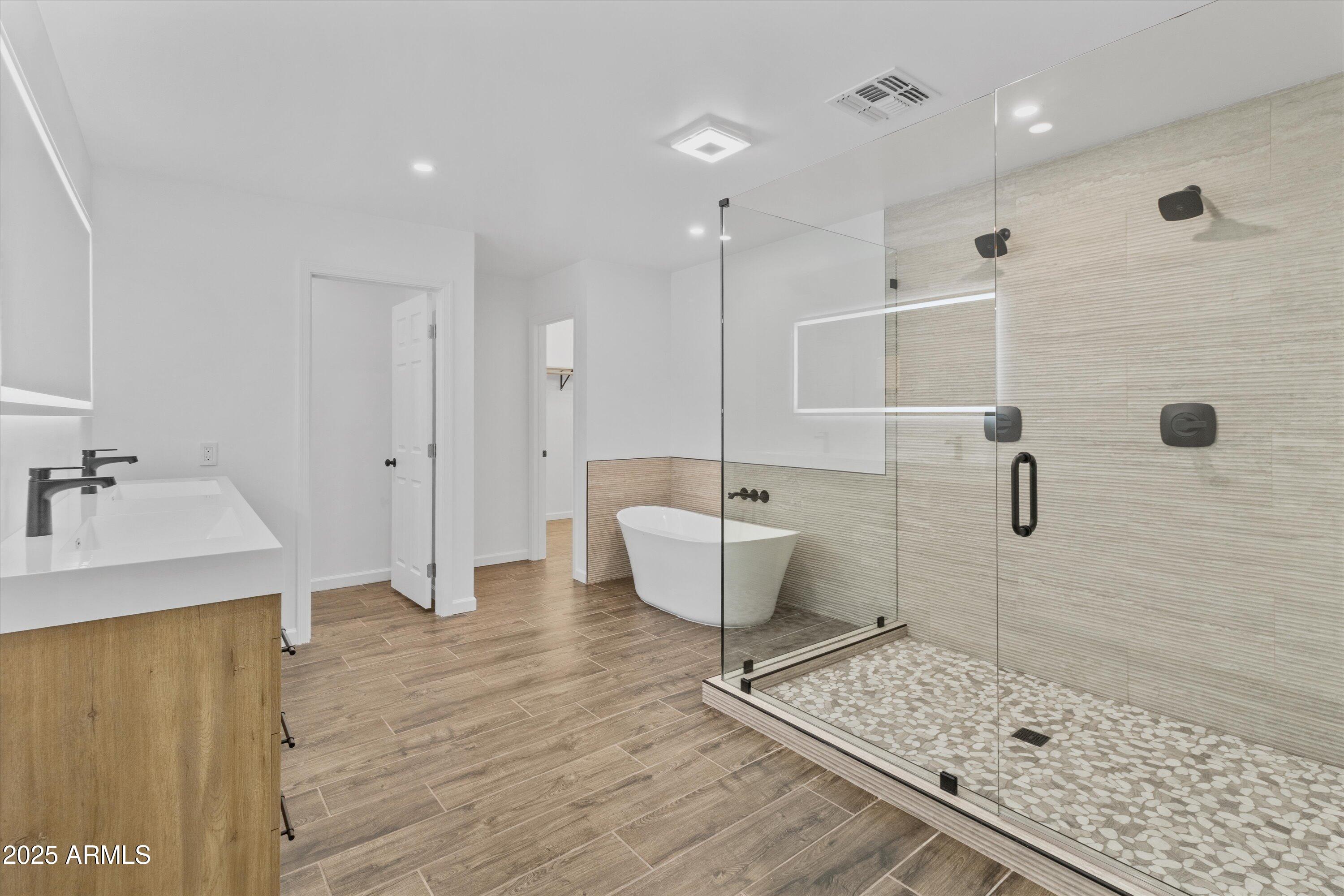 5101 W Monte Cristo Avenue