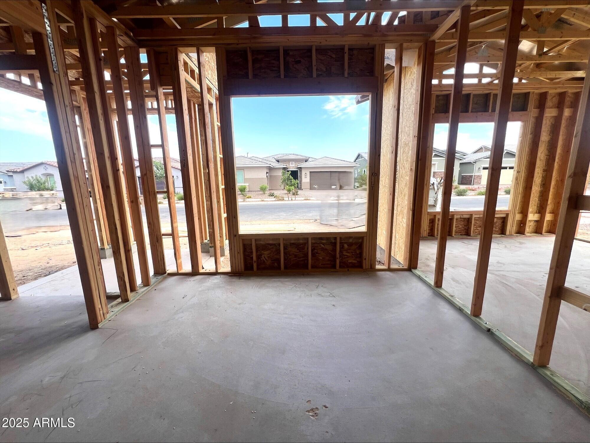 22949 E TWIN ACRES Drive